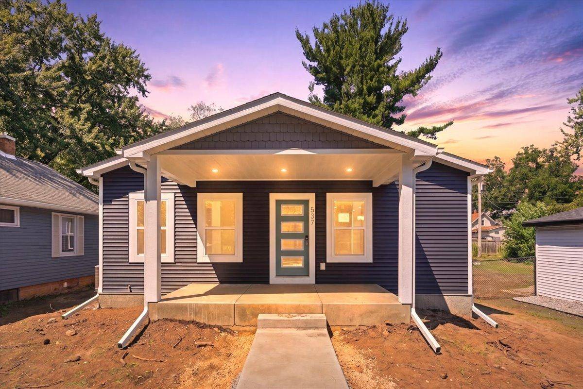 537 N Pearl ST, River Falls, WI 54022
