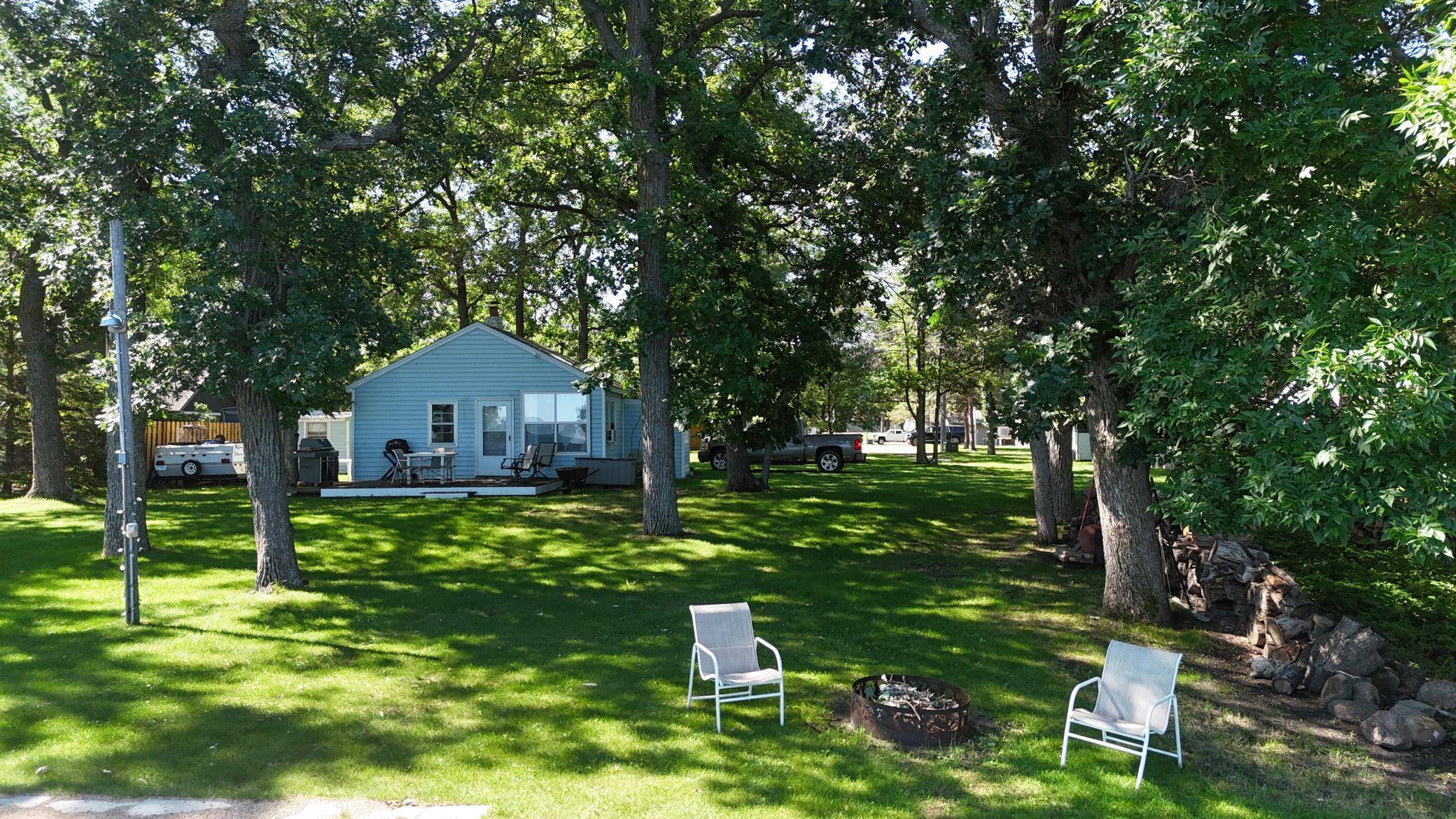 38489 W Wagon TRL, Battle Lake, MN 56515