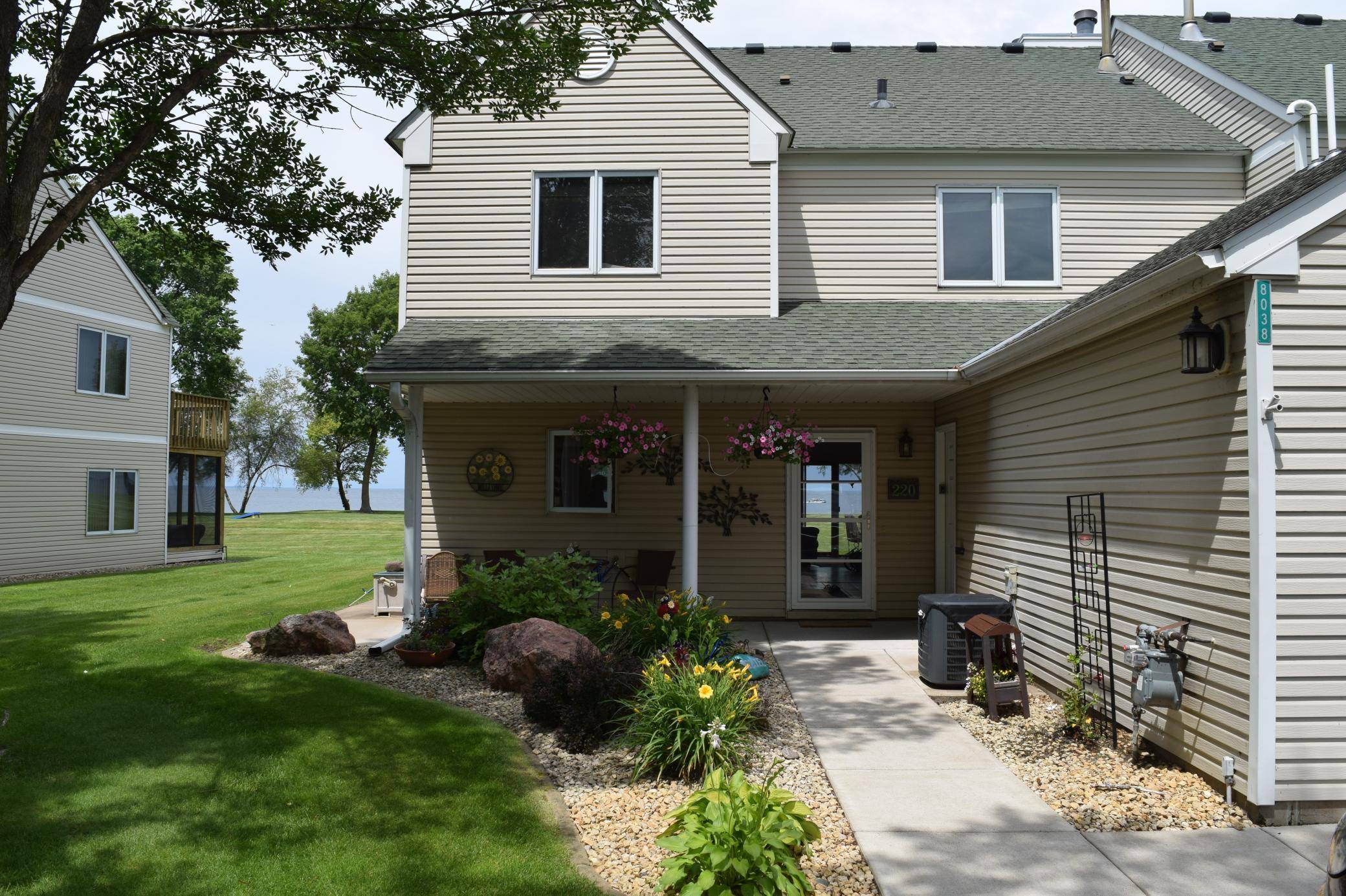 8038 Par Five DR, Onamia, MN 56359