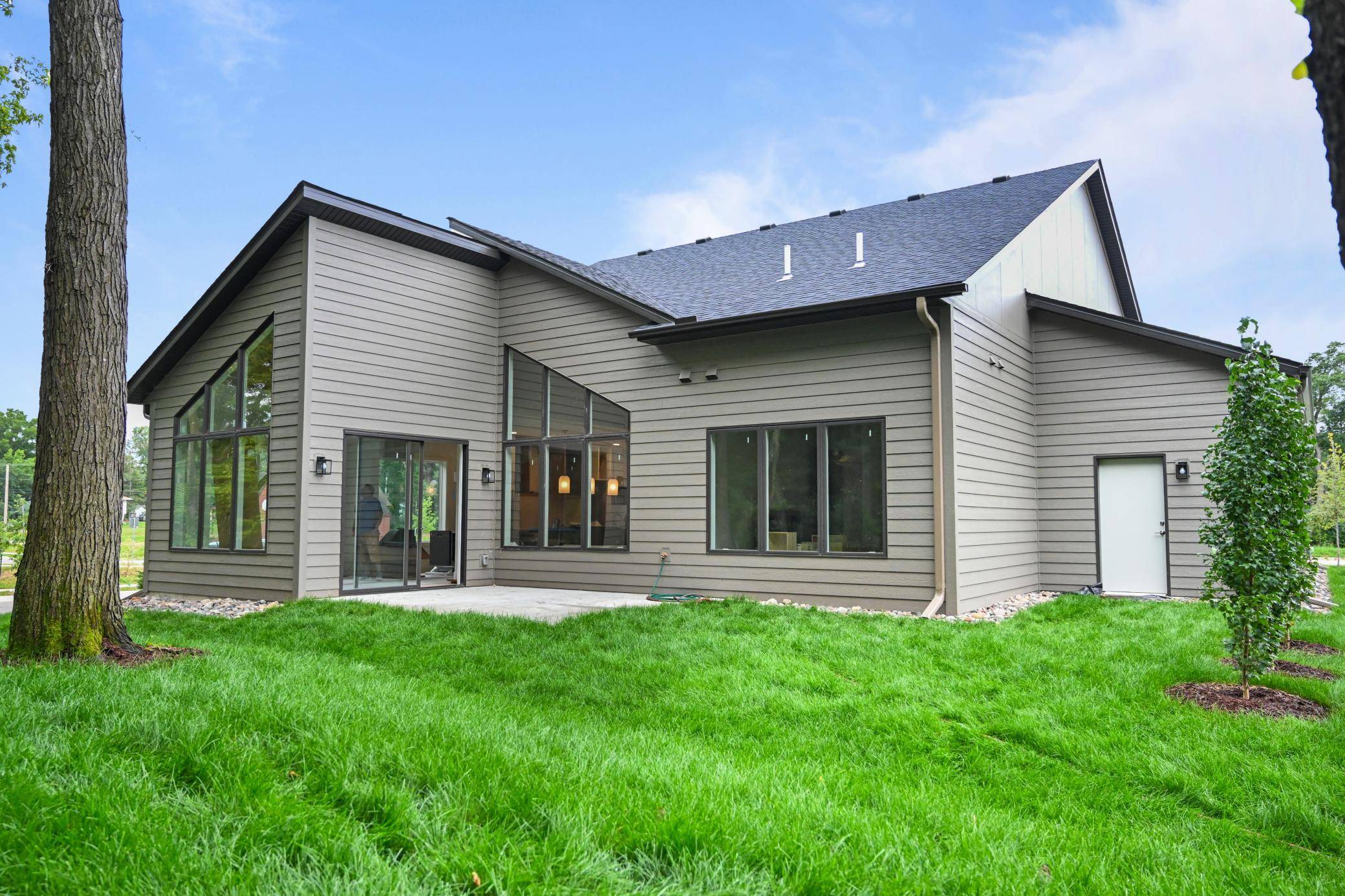 600 Kraewood DR, Northfield, MN 55057