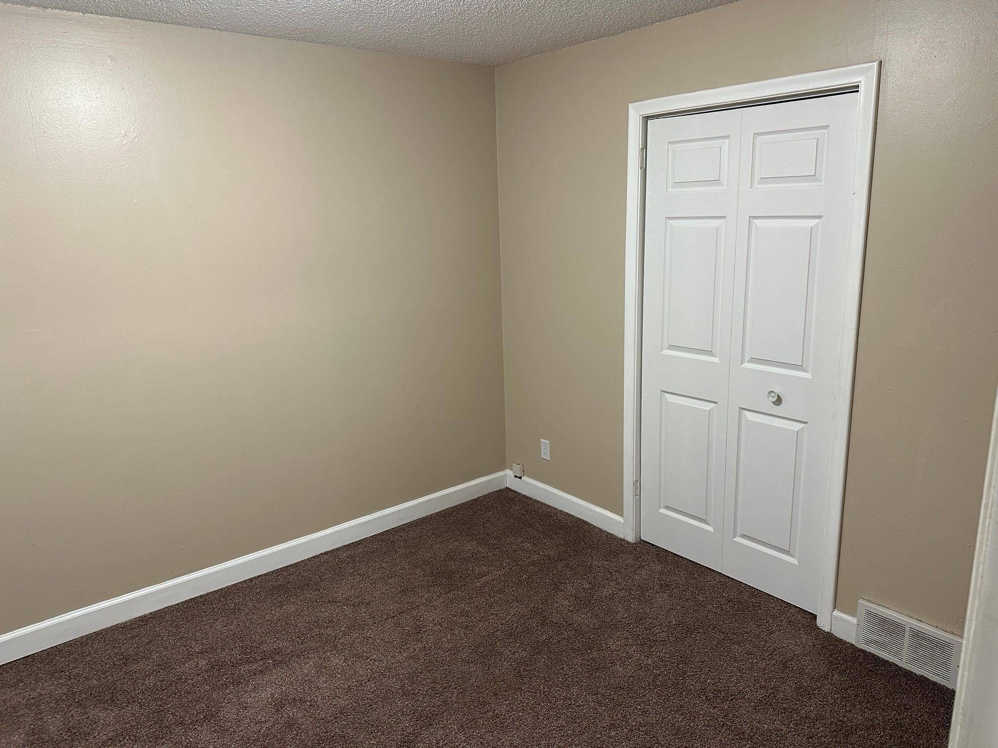 538 Summit ST NE, Columbia Heights, MN 55421