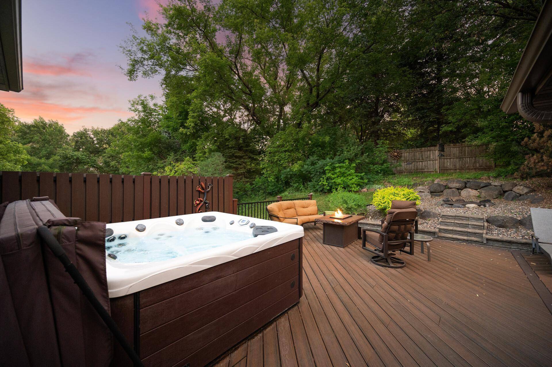 19625 Ireland WAY, Lakeville, MN 55044