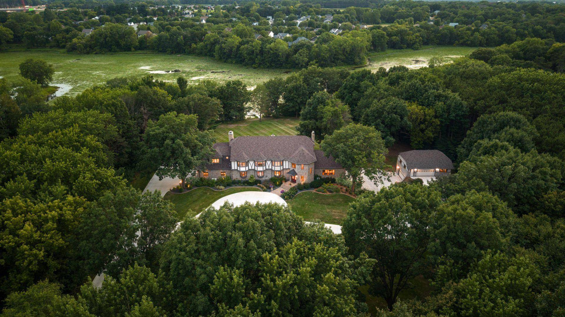 1166 Nightingale BLVD, Stillwater, MN 55082