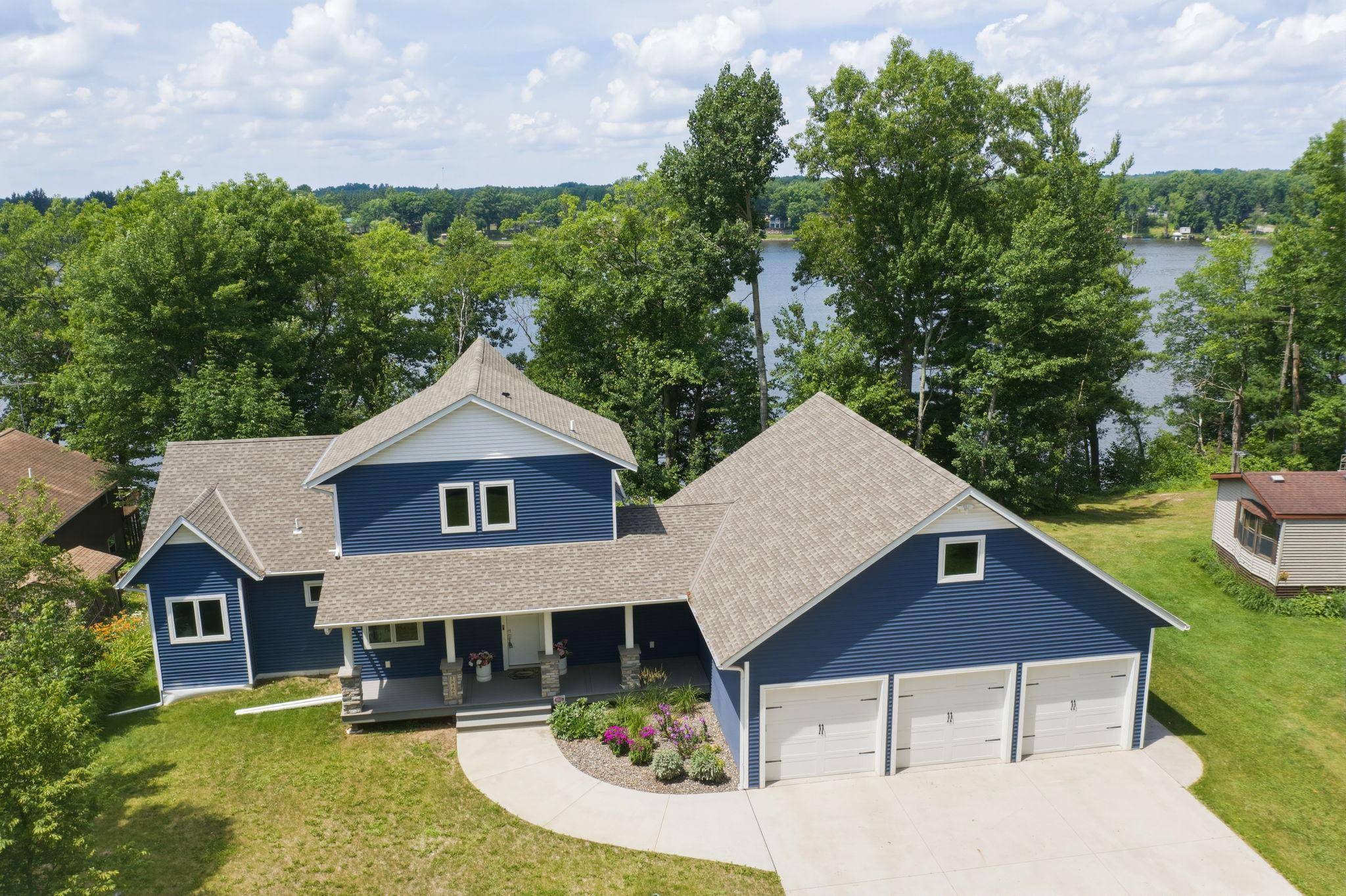 18465 N Lake LN, Pine City, MN 55063