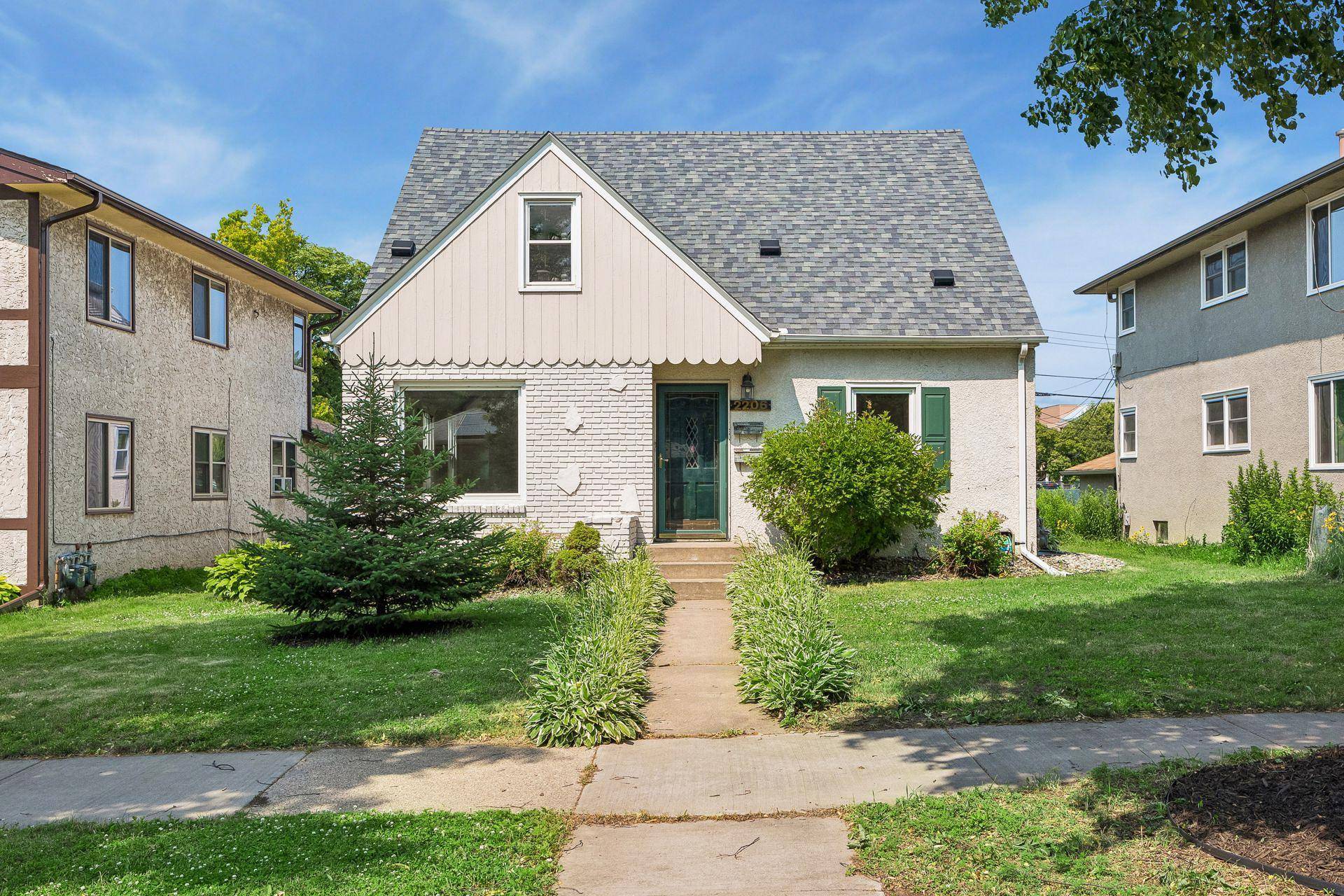 2206 Arthur ST NE, Minneapolis, MN 55418