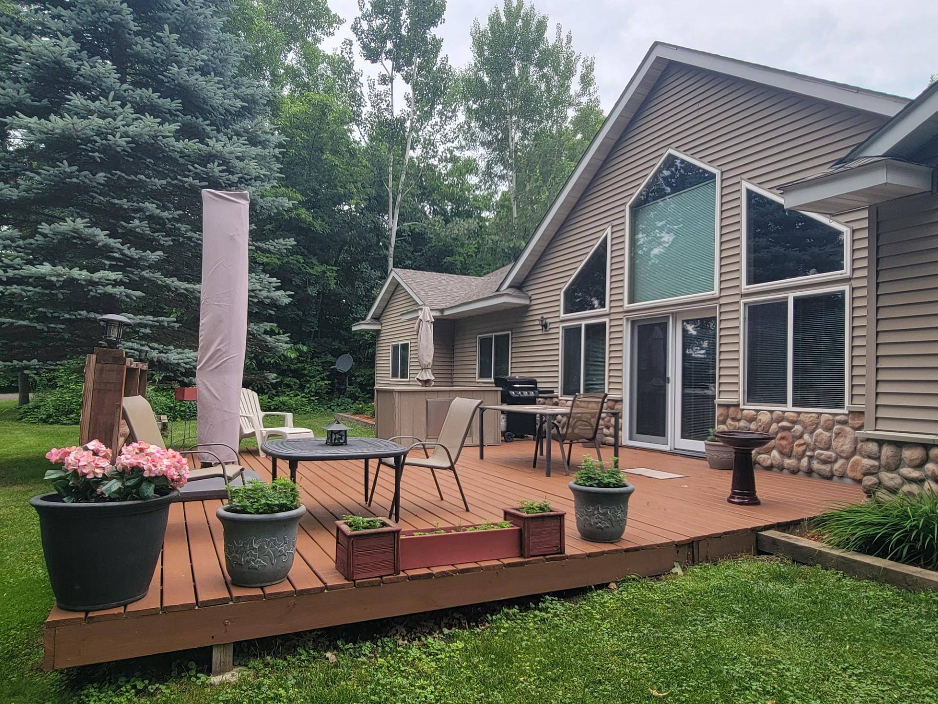 1235 Malone Park RD, Isle, MN 56342