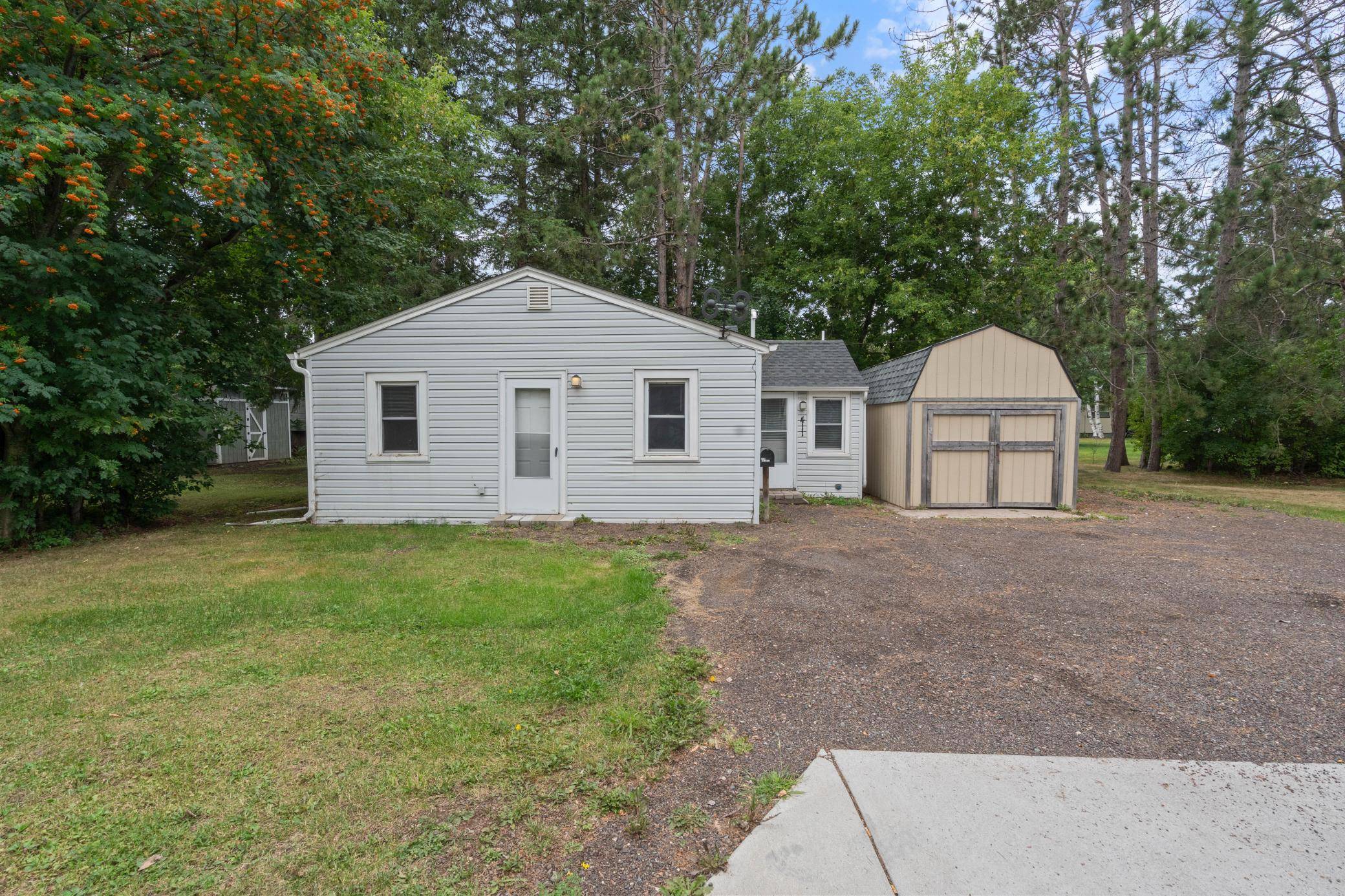 411 21st ST, Cloquet, MN 55720