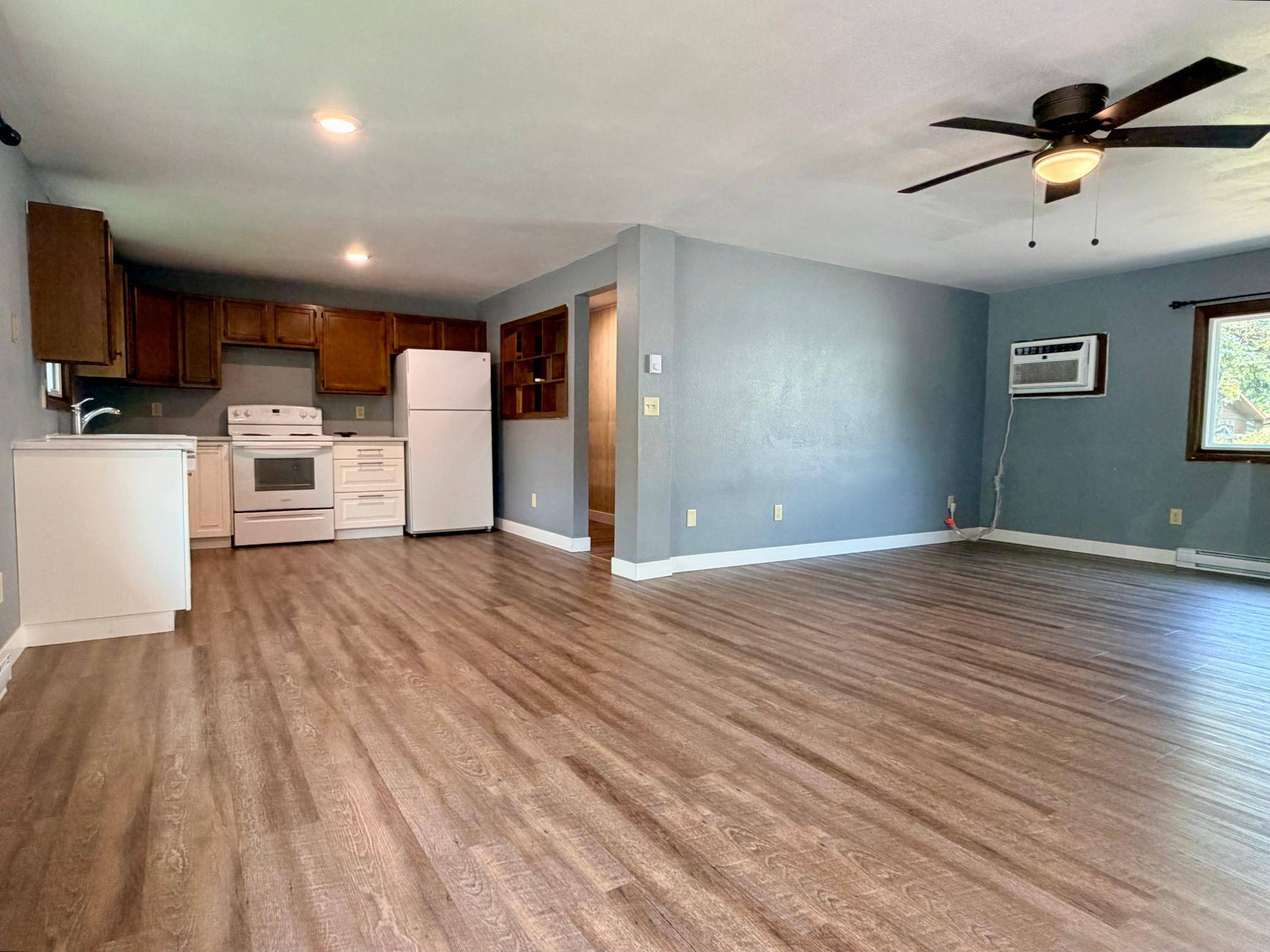1738 Skyline DR, Worthington, MN 56187