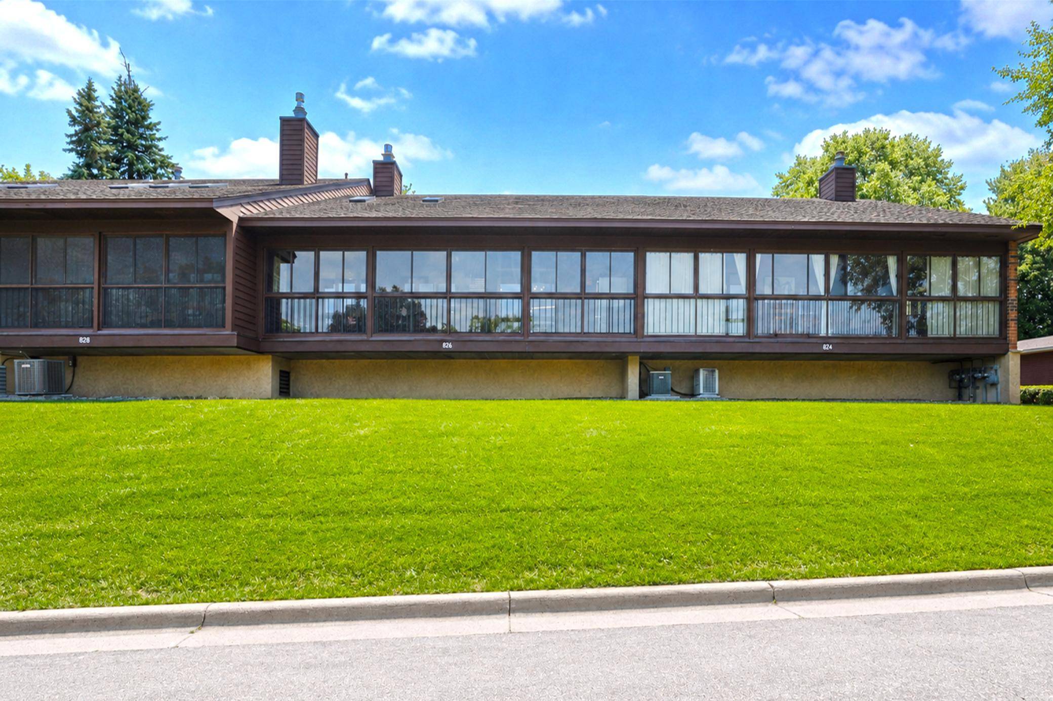 826 4th AVE NE, Waseca, MN 56093