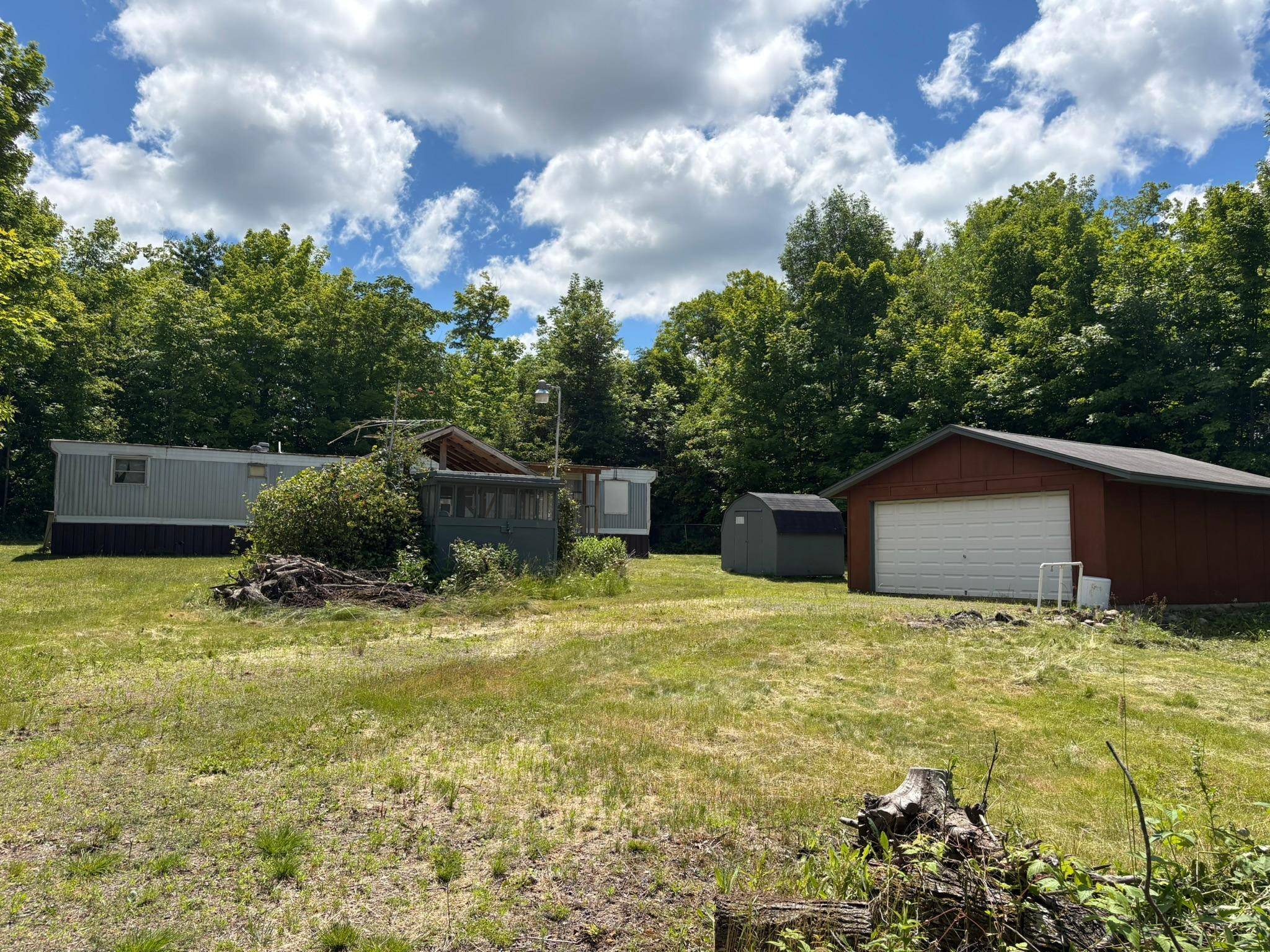 18686 327th AVE, Isle, MN 56342
