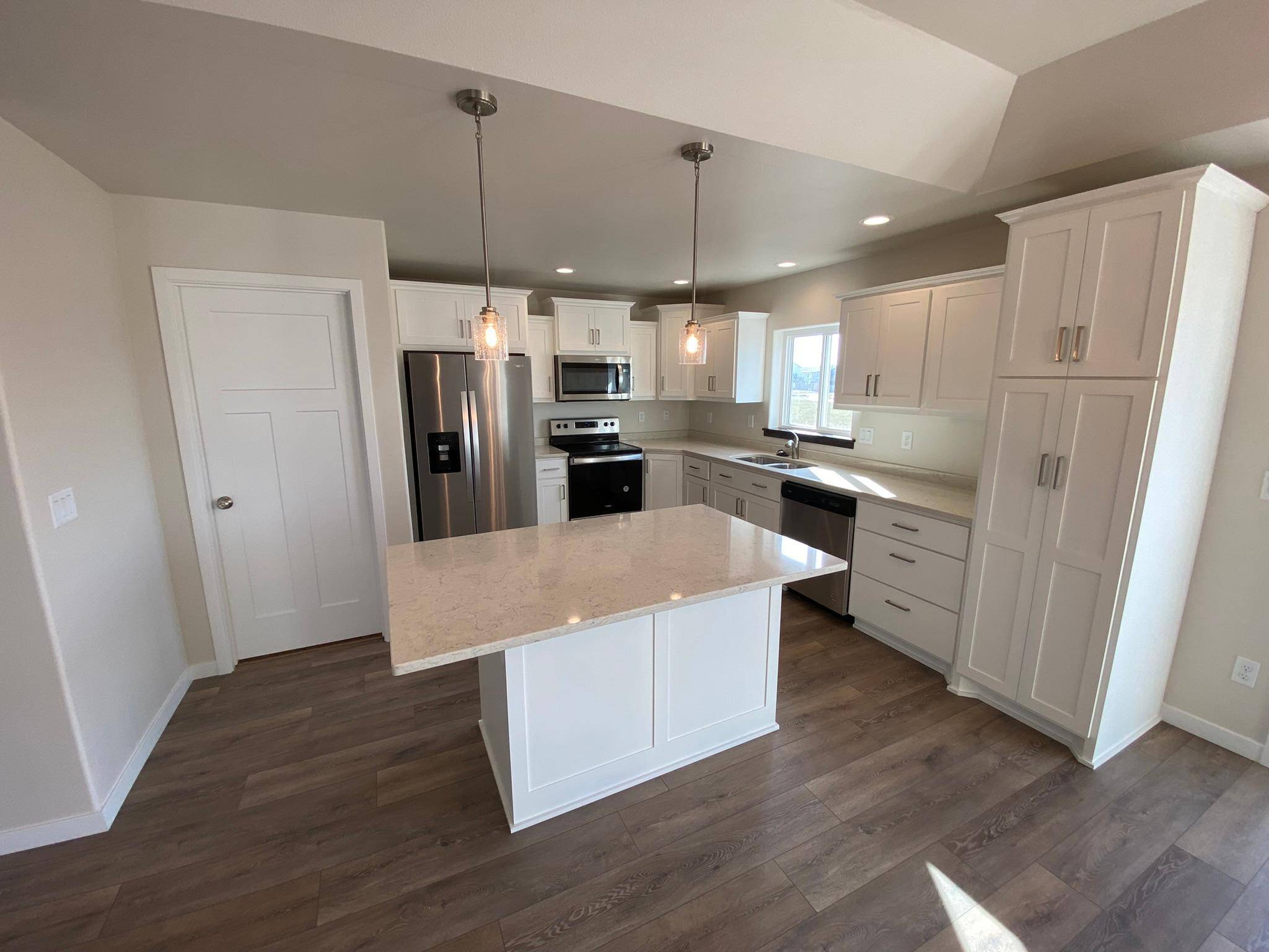 109 18th ST NE, Barnesville, MN 56514