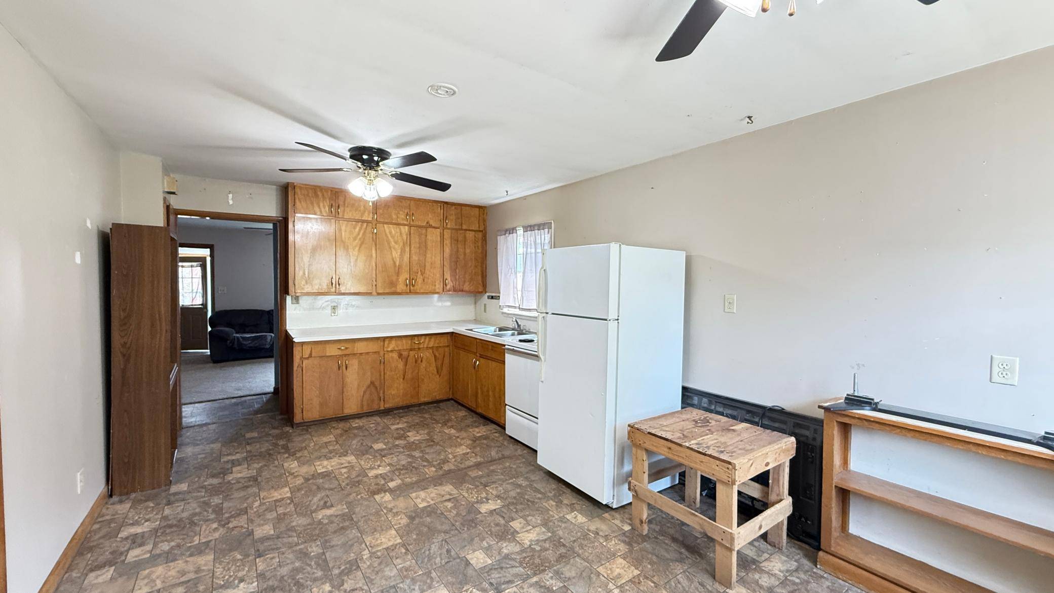 36 E Ronning AVE, Appleton, MN 56208