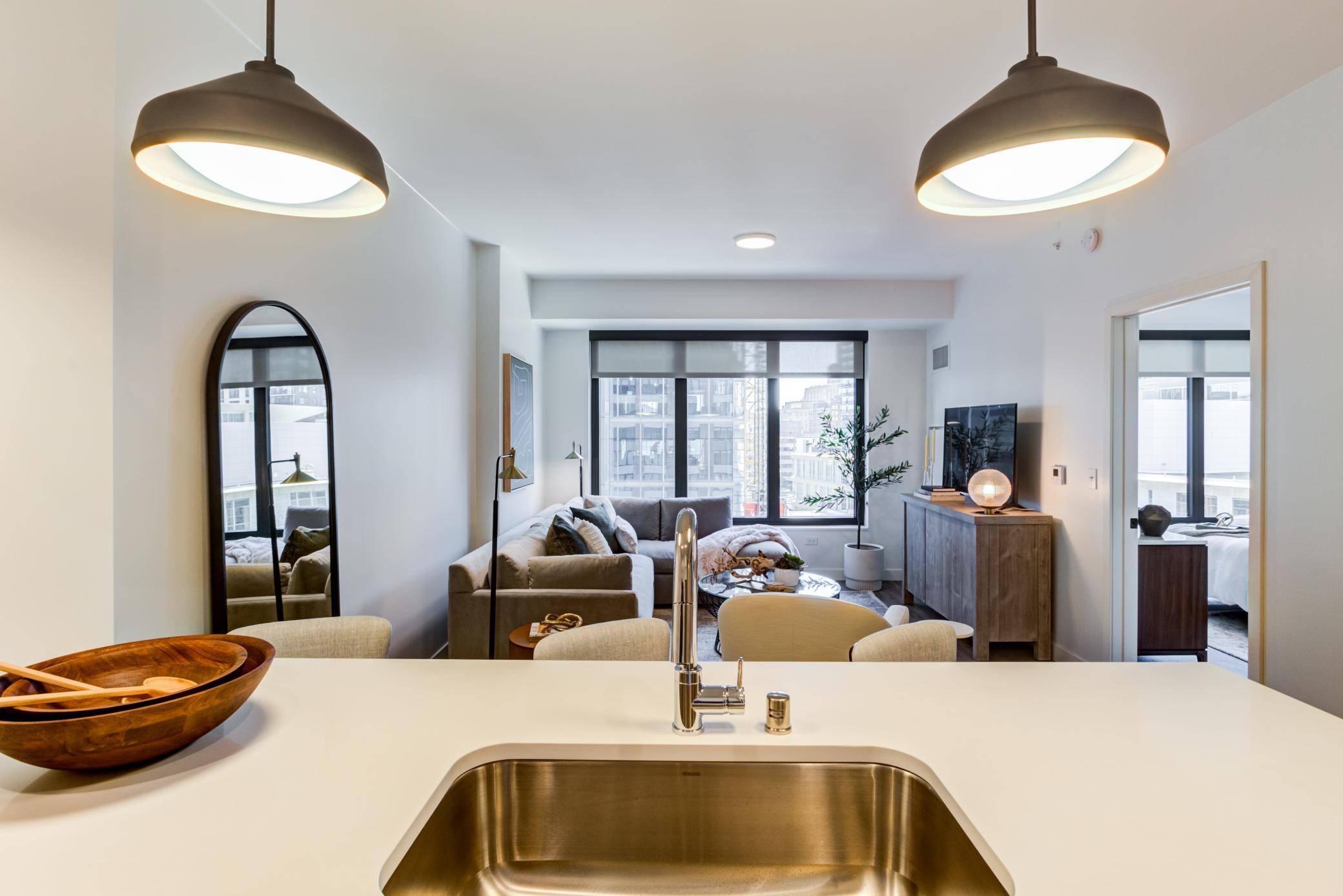 270 Hennepin AVE #1016, Minneapolis, MN 55401