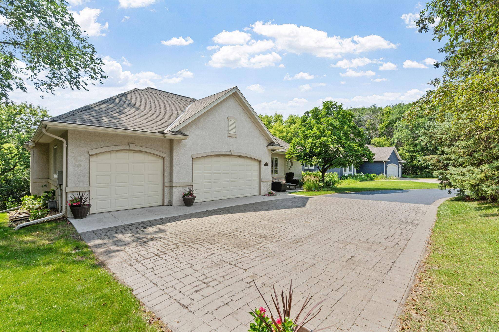15183 Wayzata BLVD, Wayzata, MN 55391