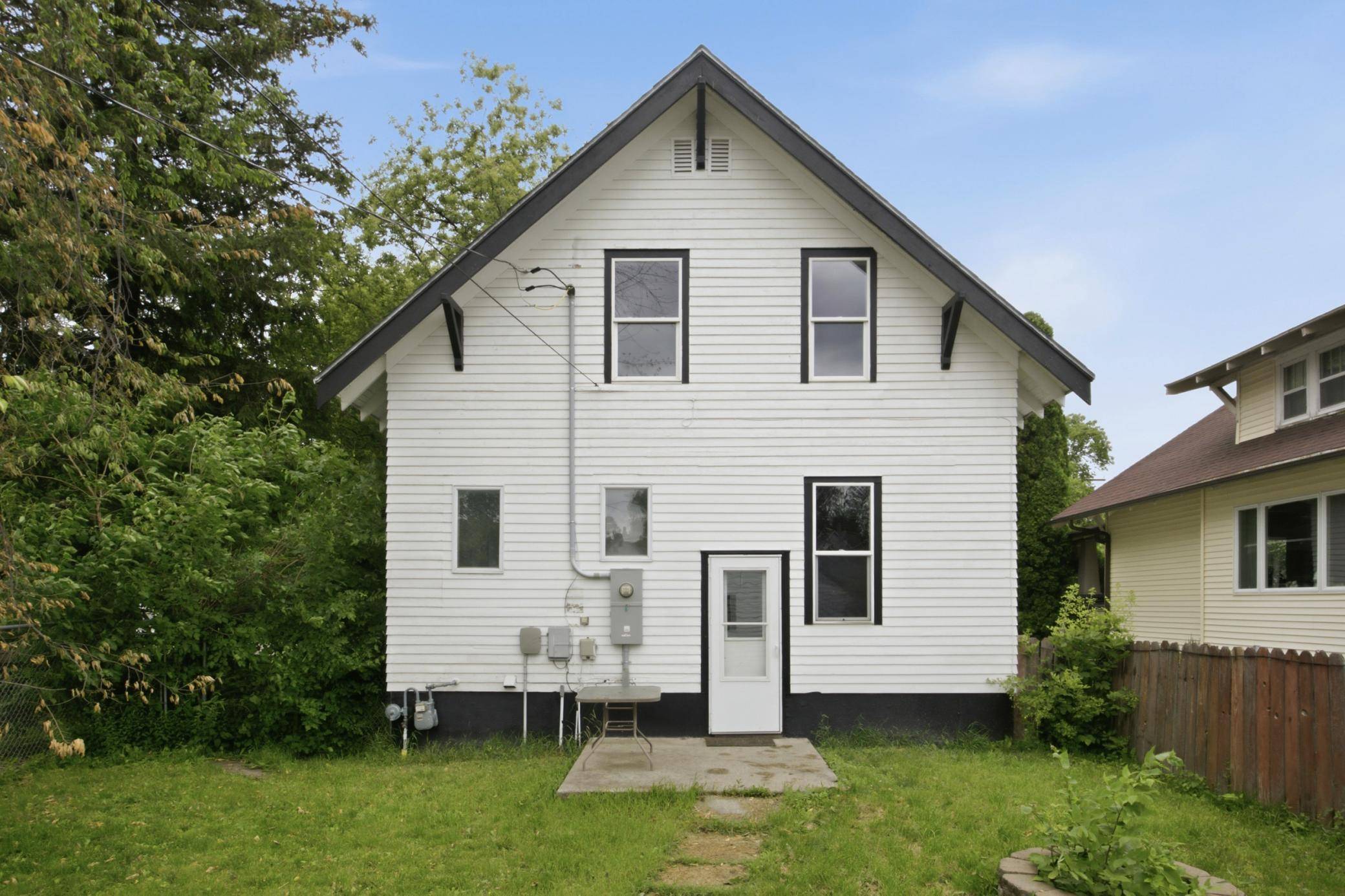 228 9th ST N, Breckenridge, MN 56520
