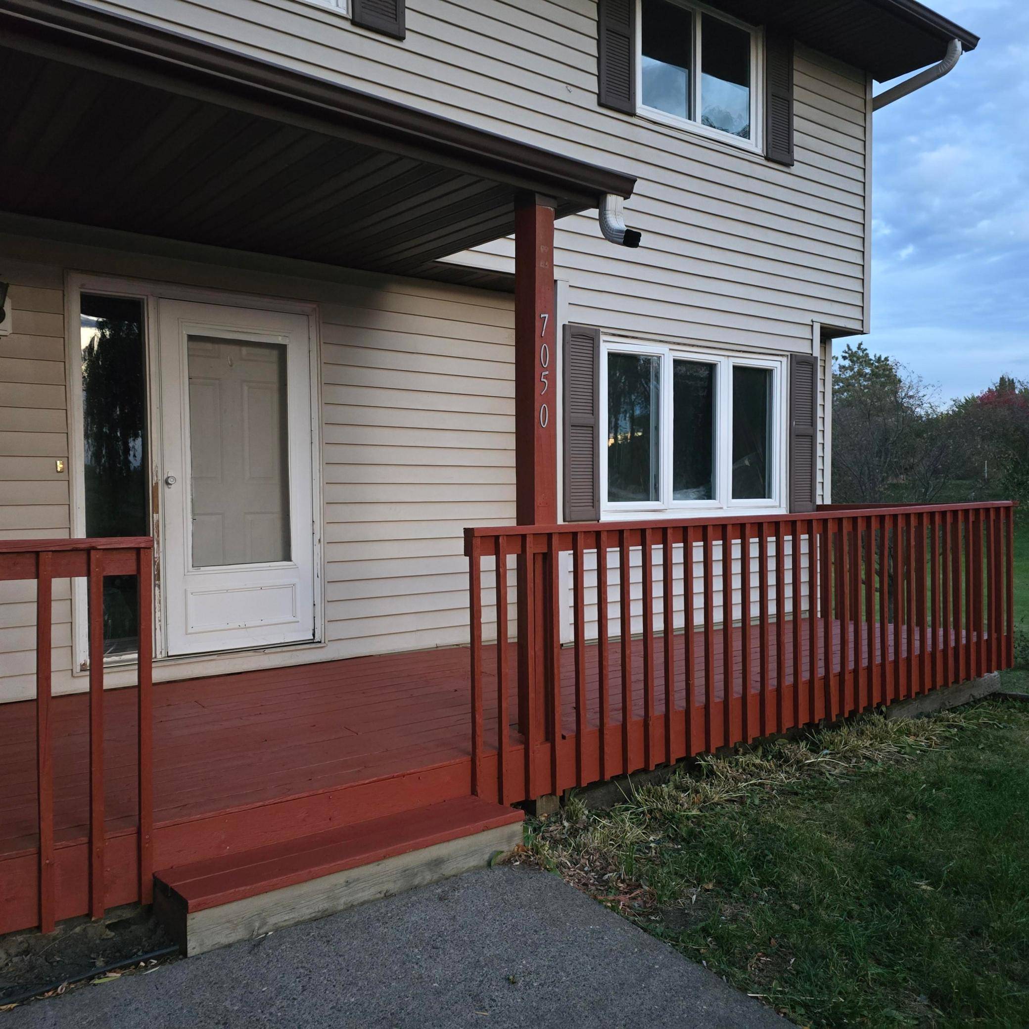 7050 Pioneer TRL, Greenfield, MN 55357