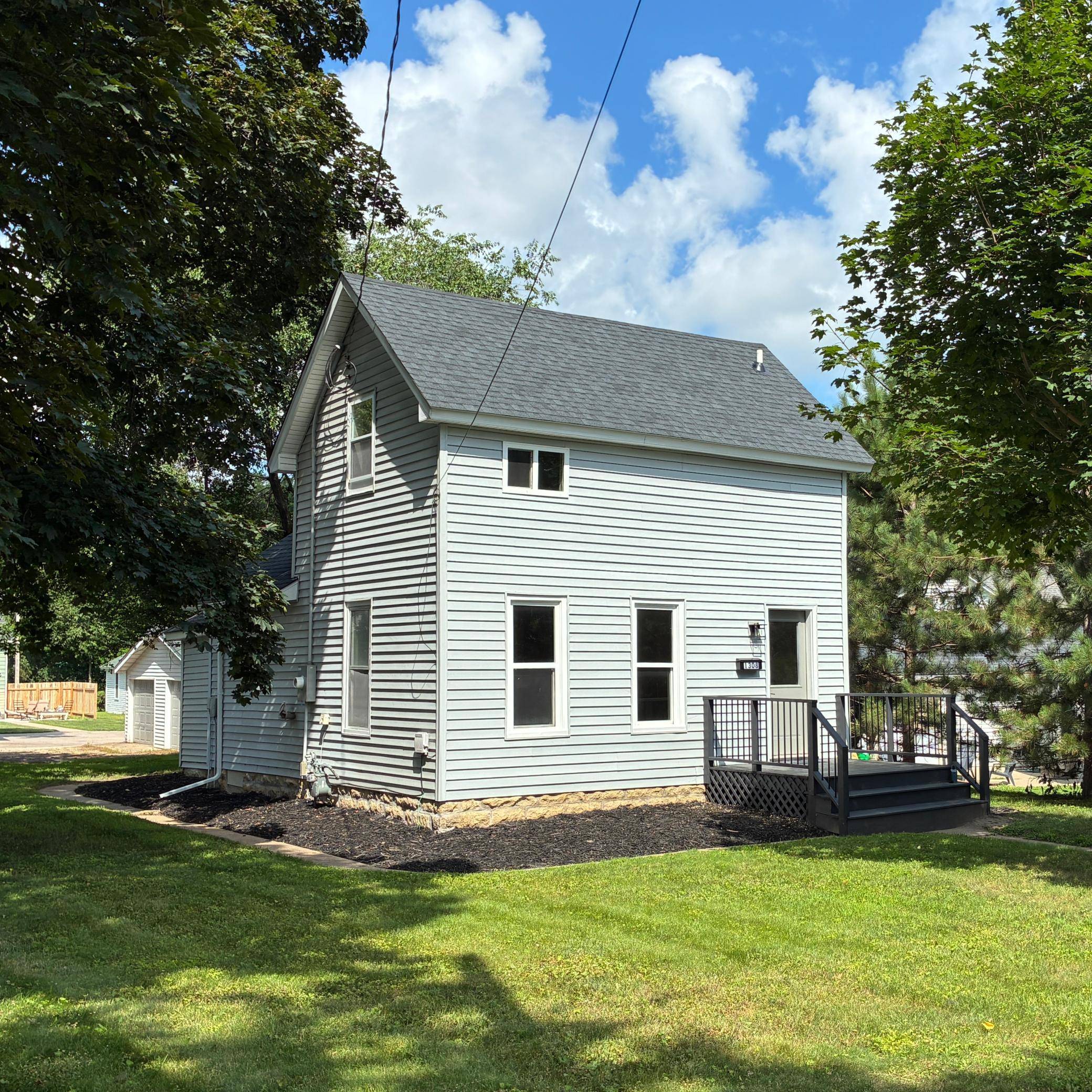 1308 Norwood ST, Red Wing, MN 55066