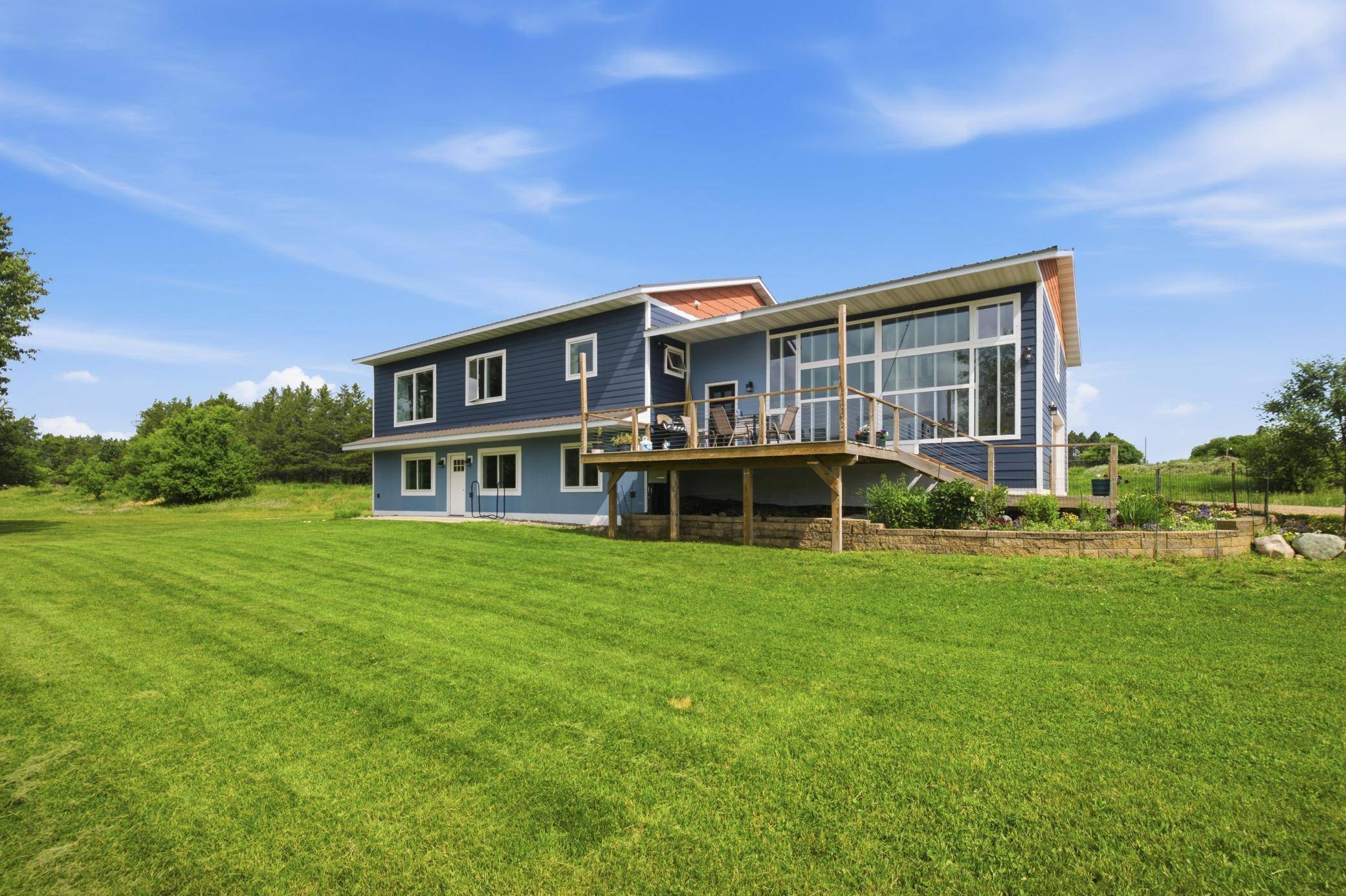 402 Barclay AVE W, Pine River, MN 56474
