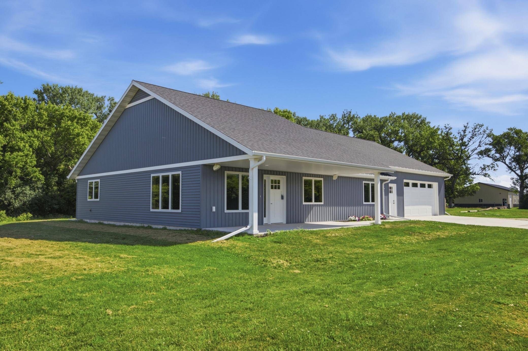 4983 167th AVE SE, Kindred, ND 58051