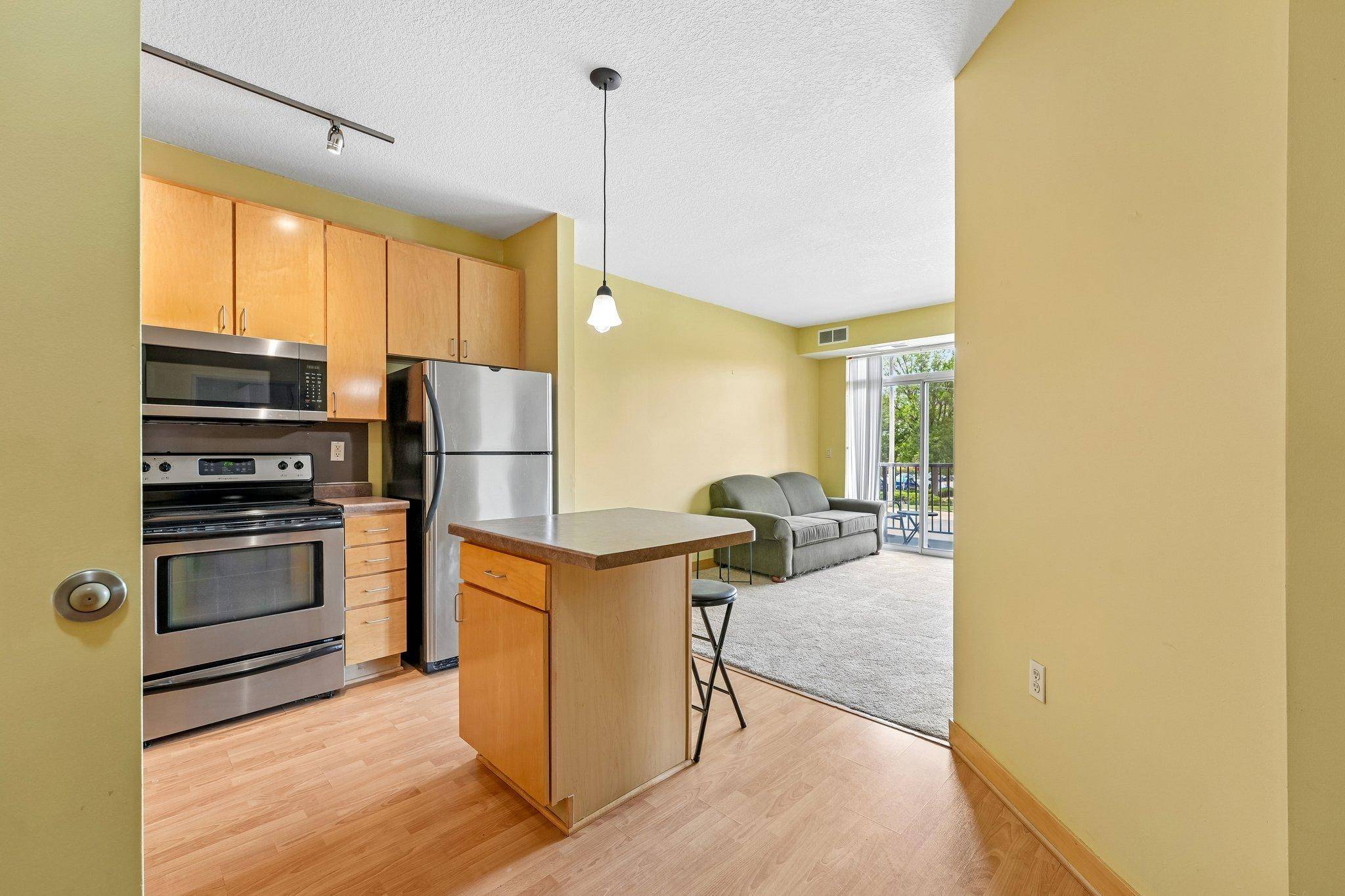 2600 University AVE SE #109, Minneapolis, MN 55414
