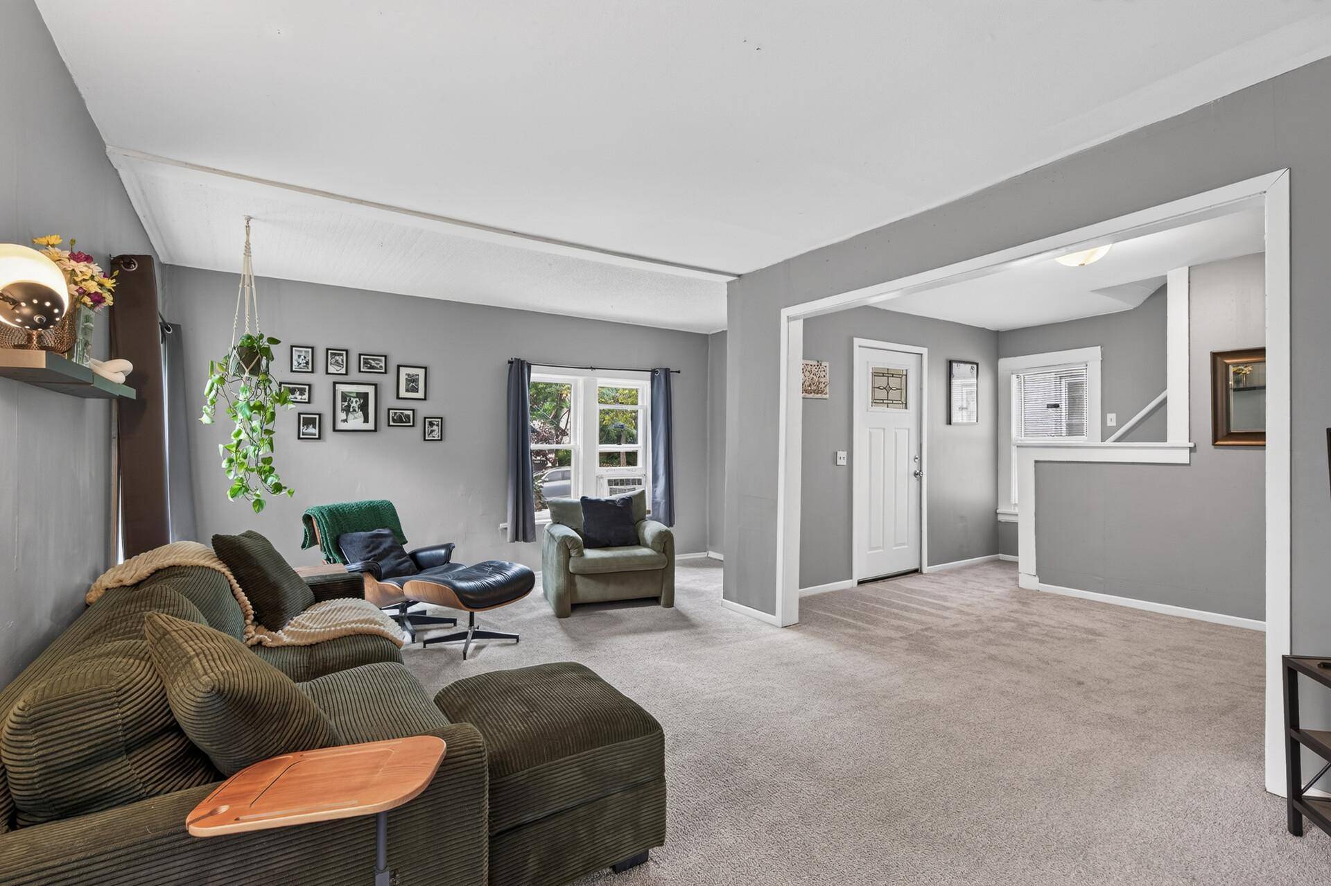 3530 Oliver AVE N, Minneapolis, MN 55412