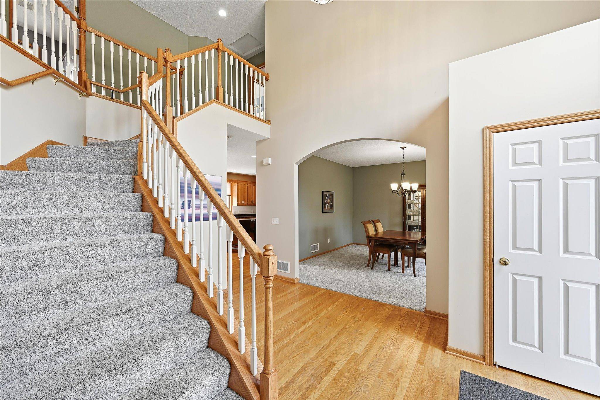 18379 Smith CT NW, Elk River, MN 55330