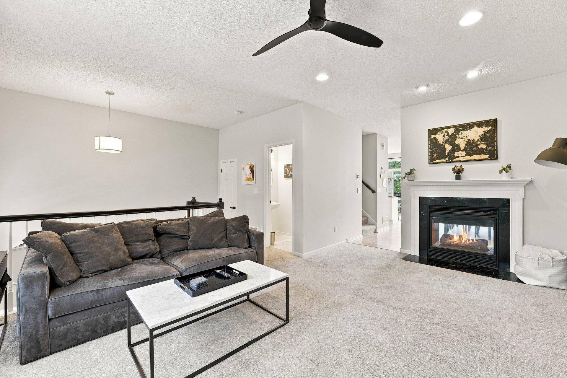 15742 Frisian LN, Apple Valley, MN 55124