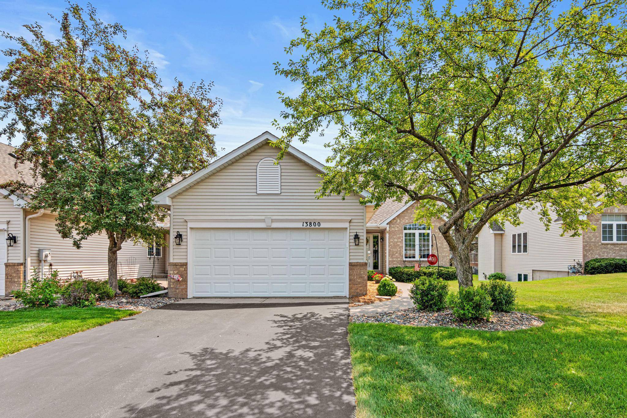 13800 Fernando AVE, Apple Valley, MN 55124