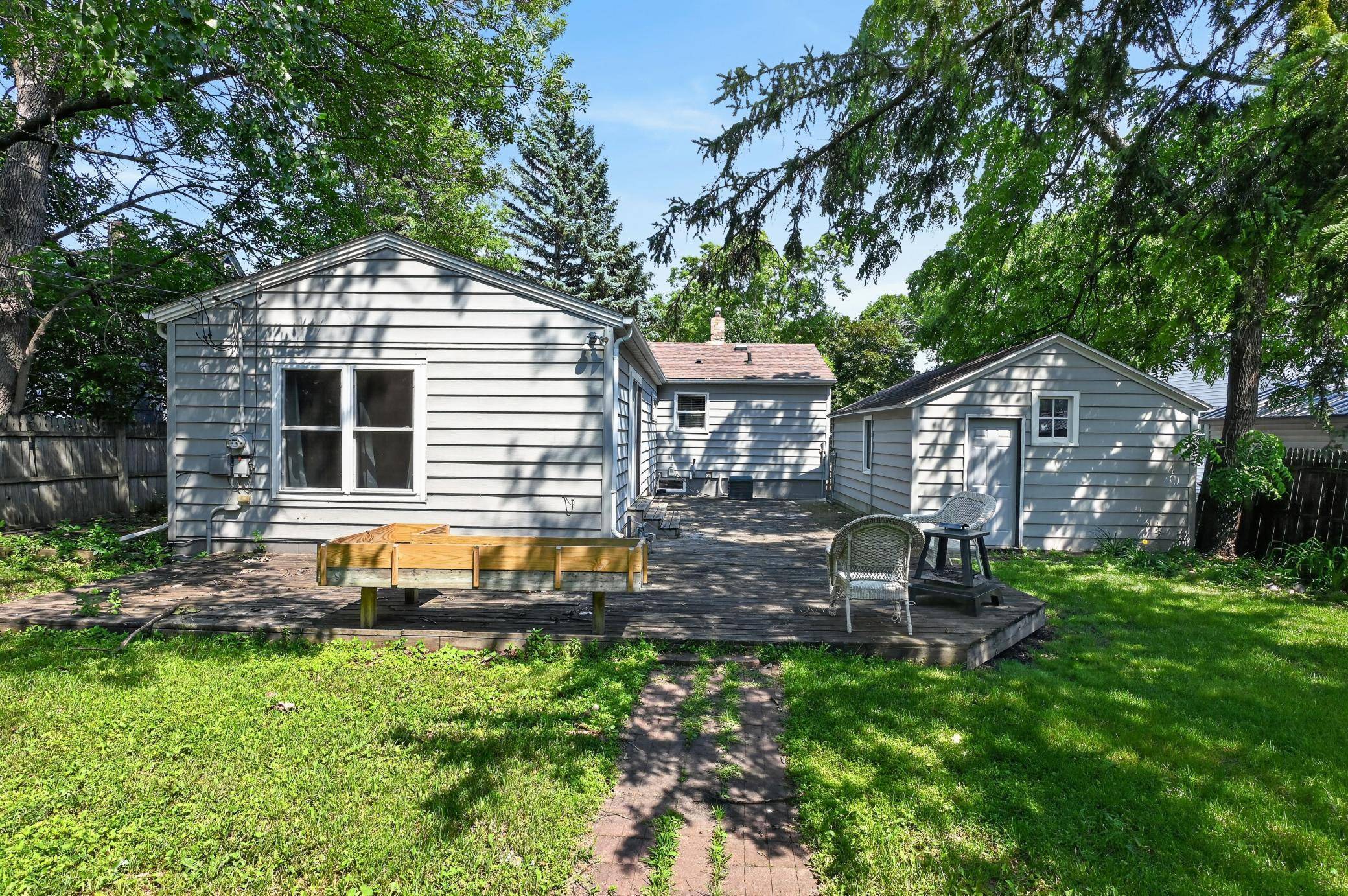 1408 Elm ST, Alexandria, MN 56308
