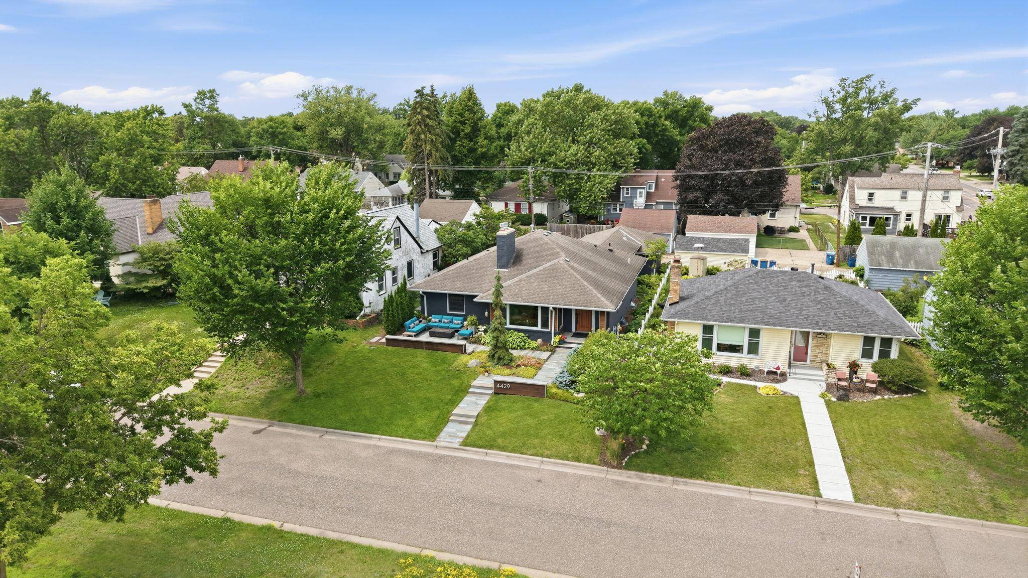 4429 York AVE N, Robbinsdale, MN 55422