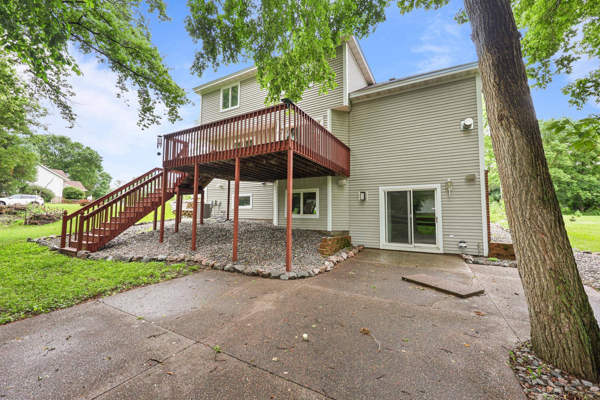1903 Meadowrose BLVD, Saint Cloud, MN 56301