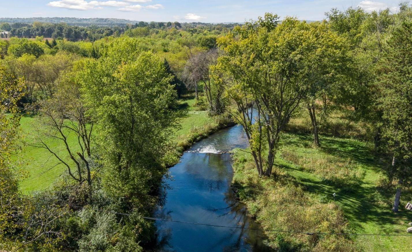 1171 30th AVE, River Falls, WI 54022