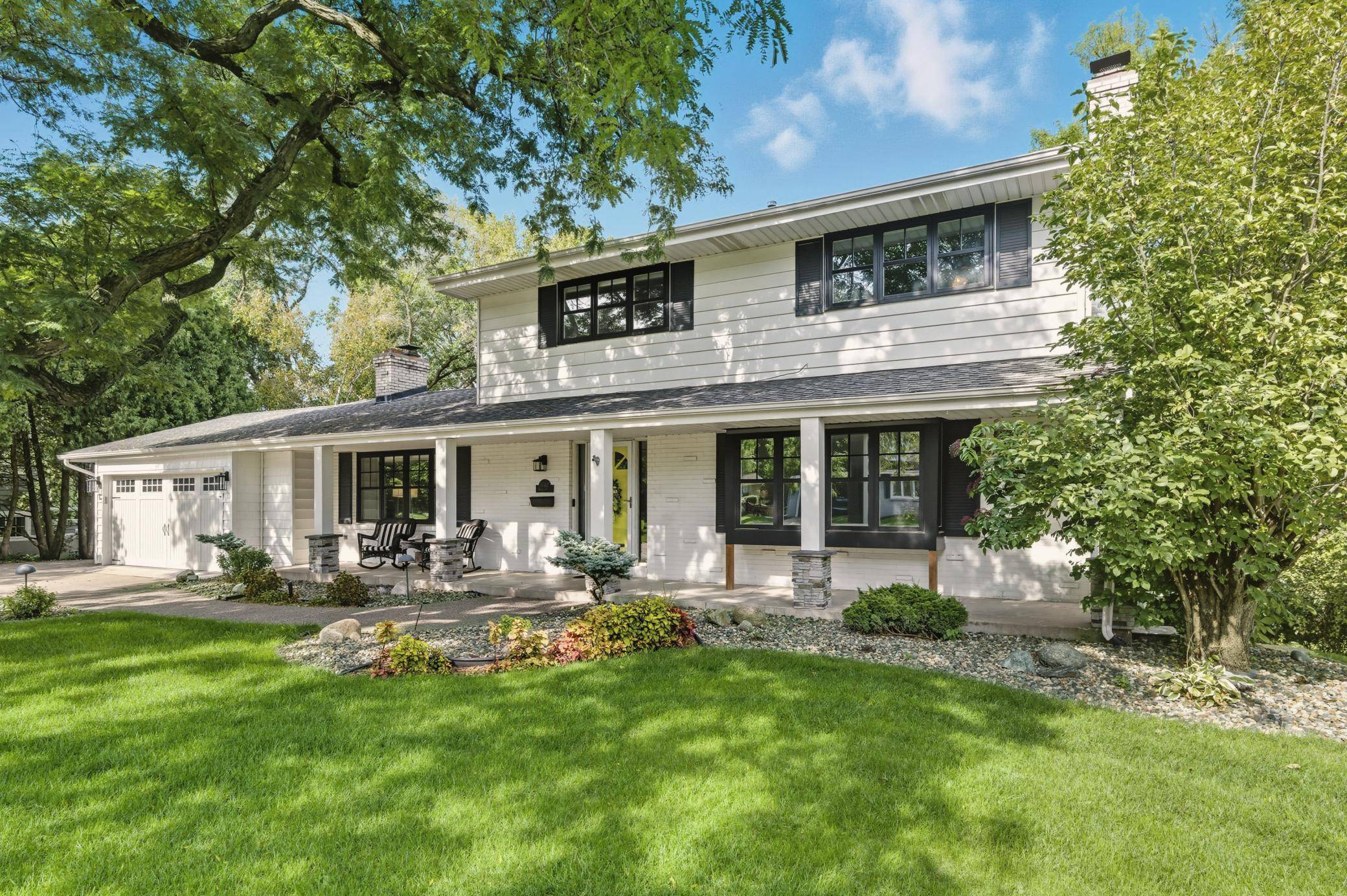 5512 Hillside CT, Edina, MN 55439