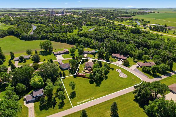 41 Westwood DR, Mayville, ND 58257