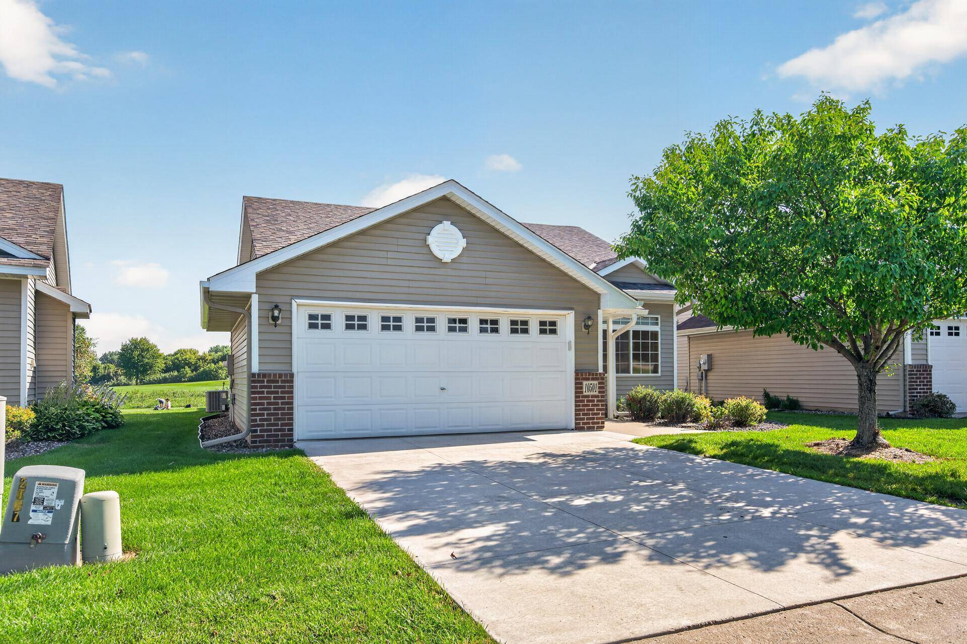 10501 Jason LN, Albertville, MN 55301