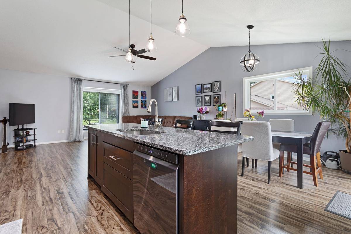 3169 Leyland TRL, Woodbury, MN 55125