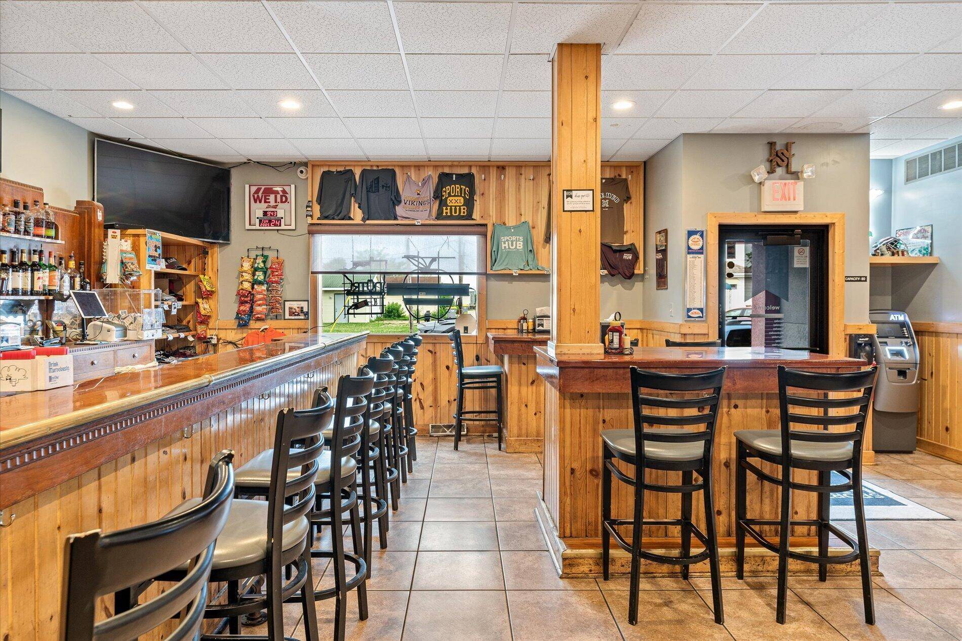 25 N Walnut ST, La Crescent, MN 55947