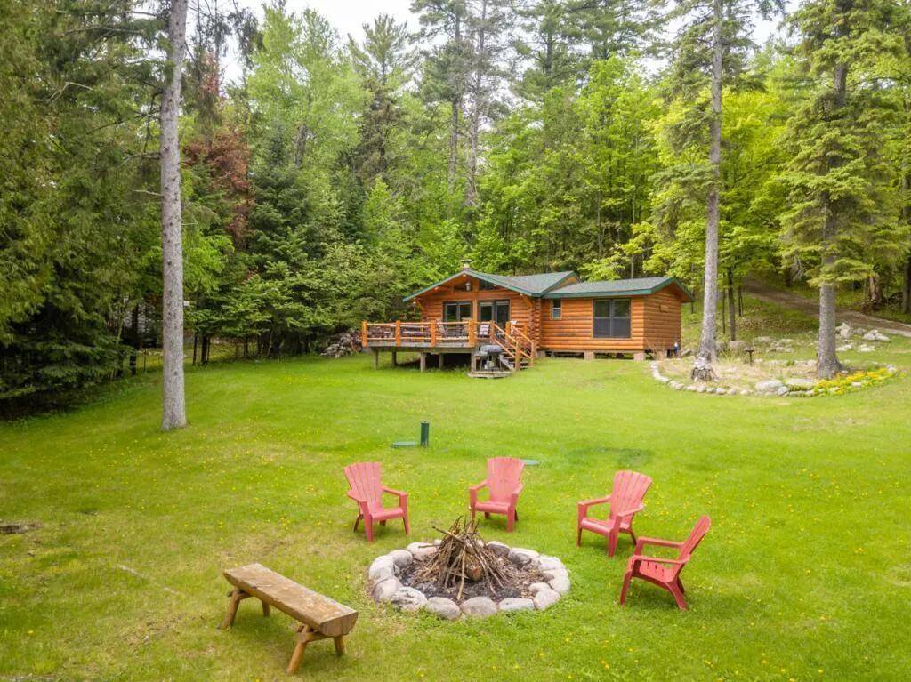 51812 Becker RD, Bigfork, MN 56628