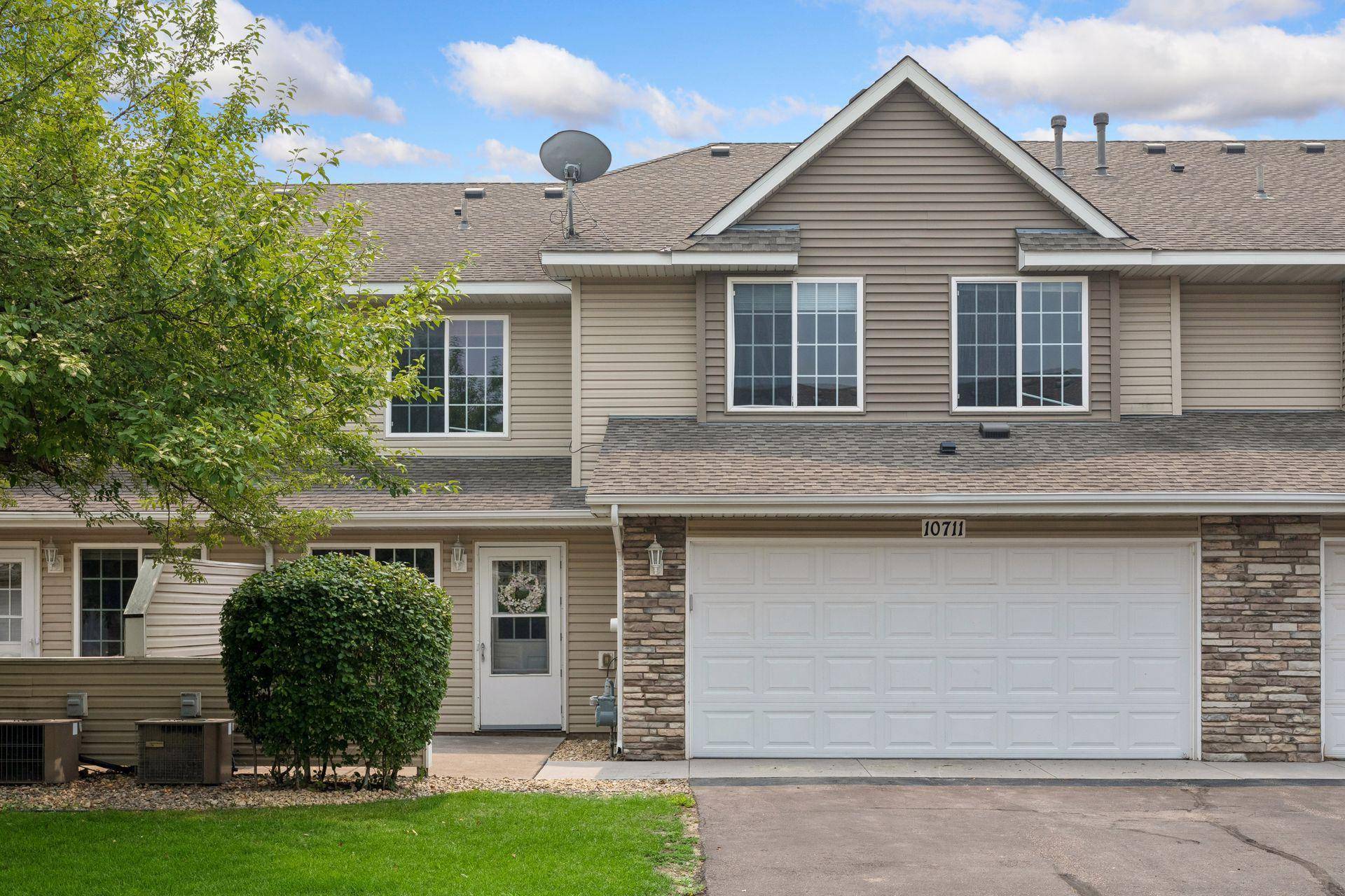 10711 Unity LN N, Brooklyn Park, MN 55443