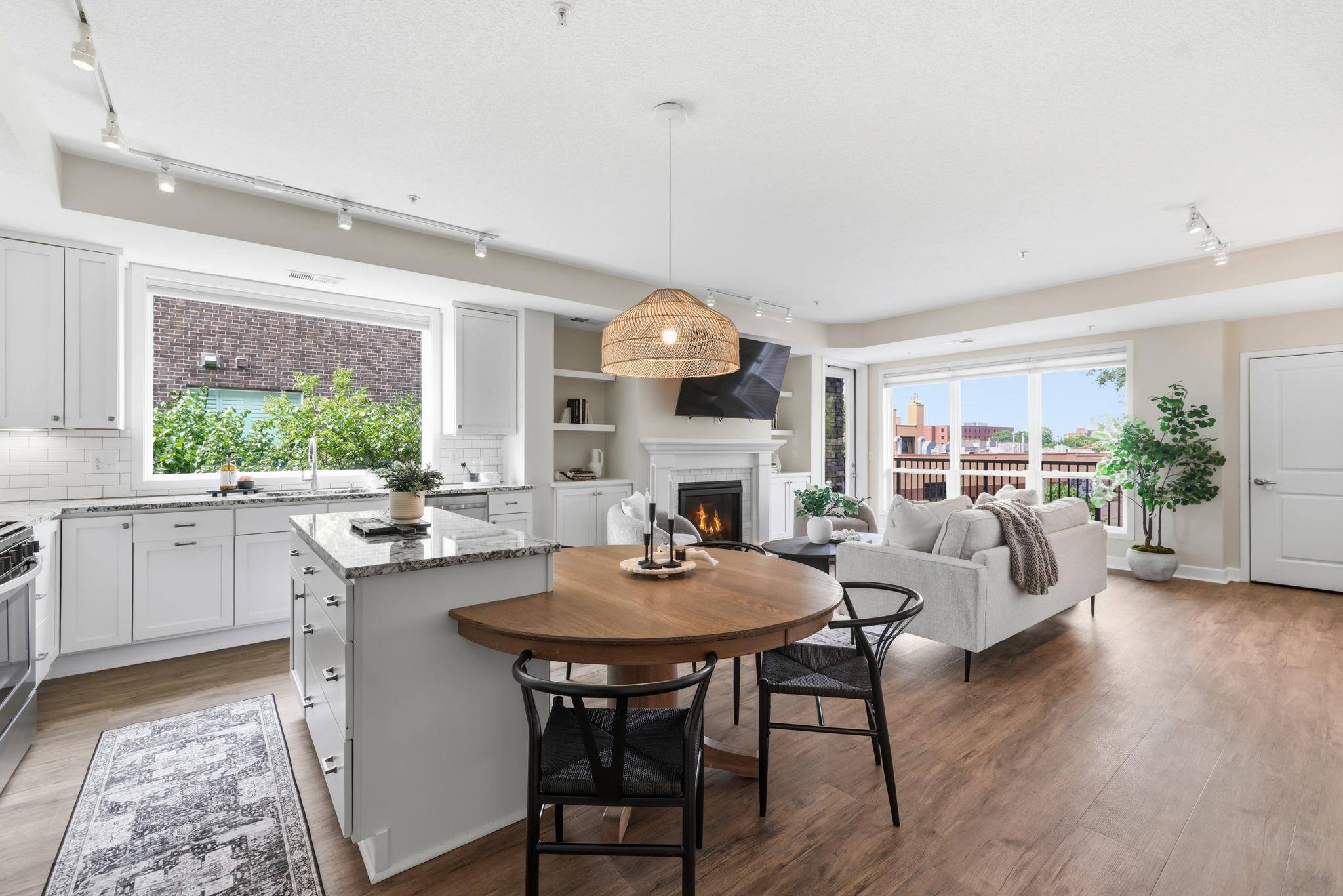 3970 Wooddale AVE S #202D, Saint Louis Park, MN 55416