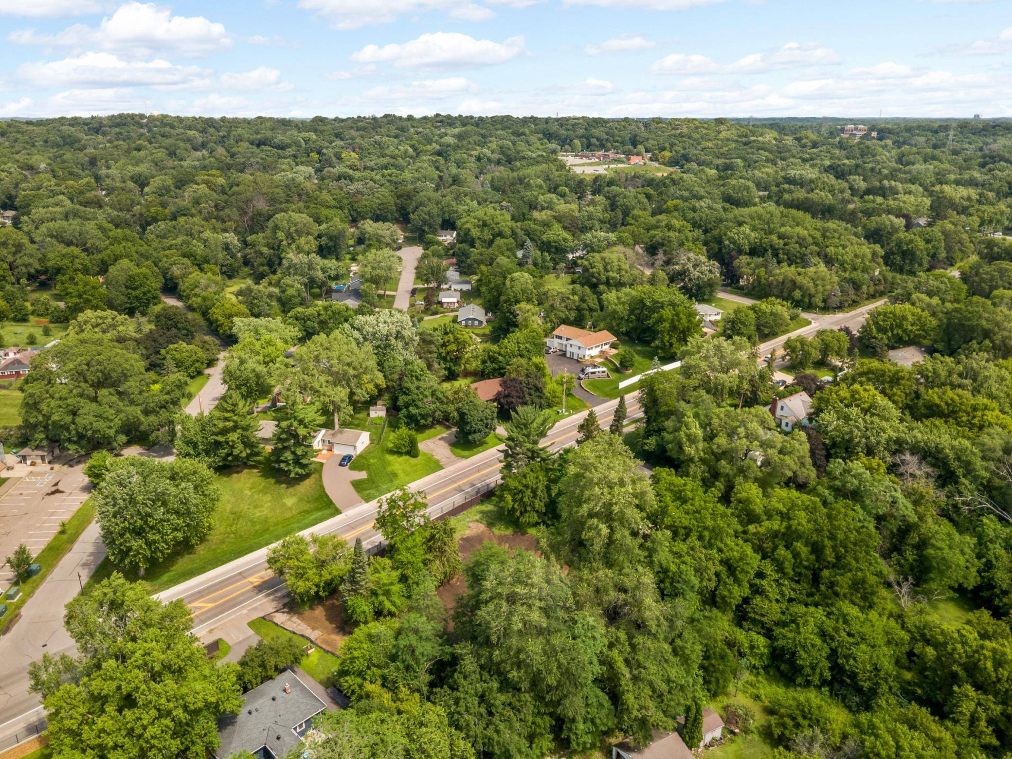 14019 Excelsior BLVD, Minnetonka, MN 55345