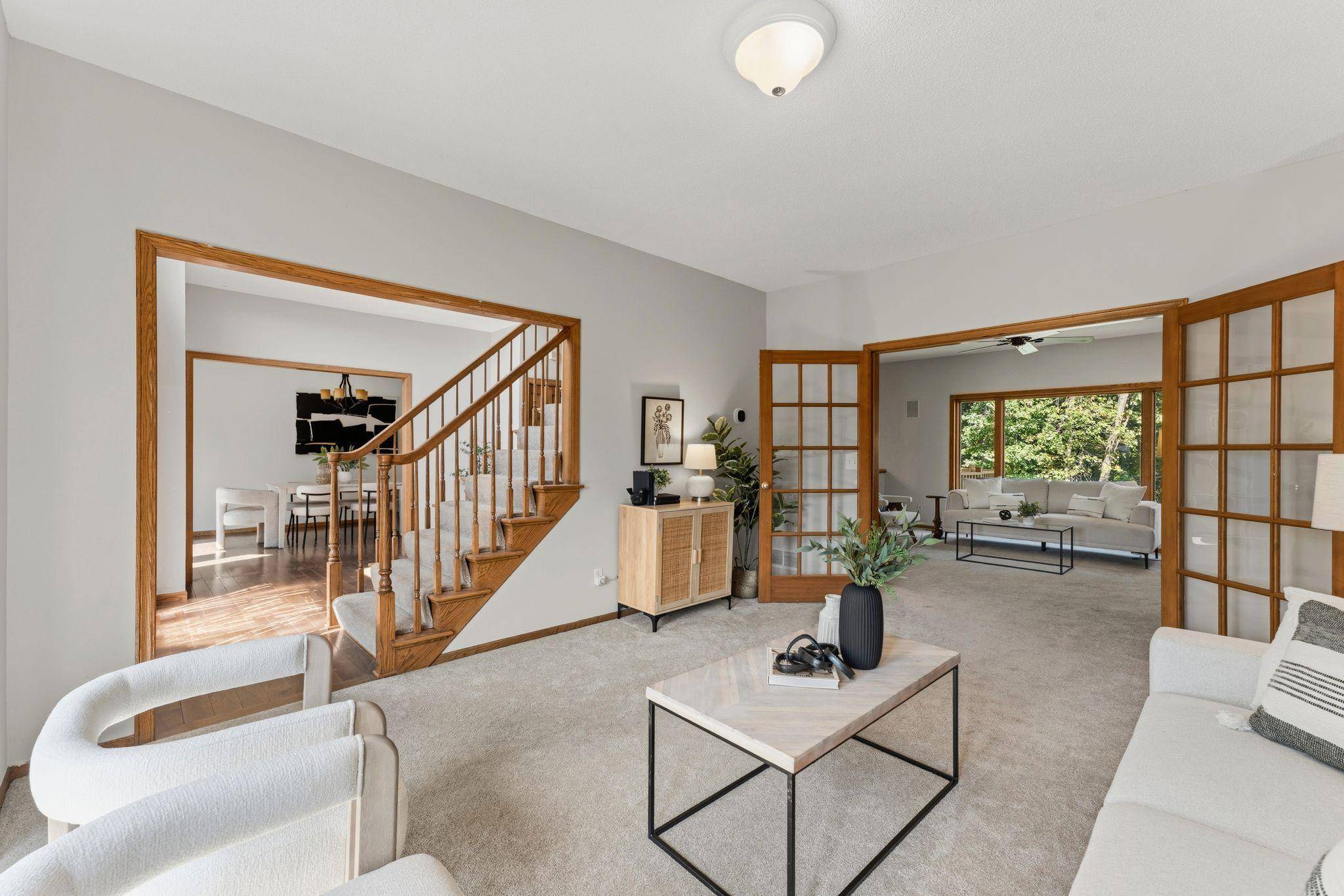 339 Oak Ridge DR, Vadnais Heights, MN 55127