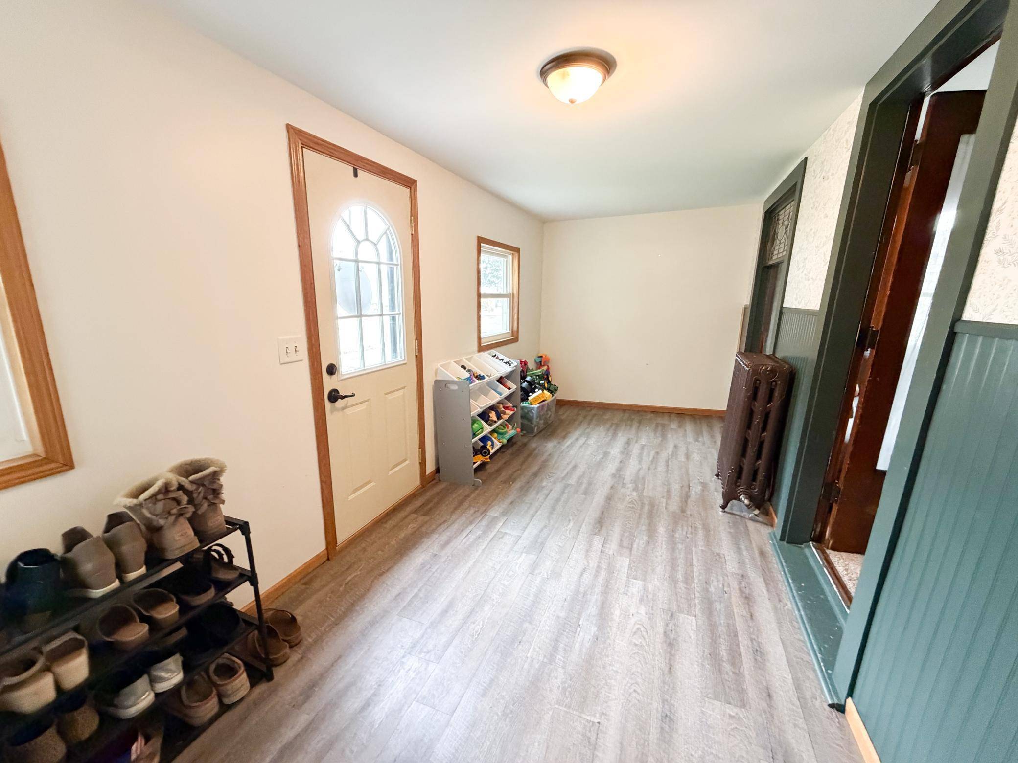 304 Louisiana AVE, Adrian, MN 56110