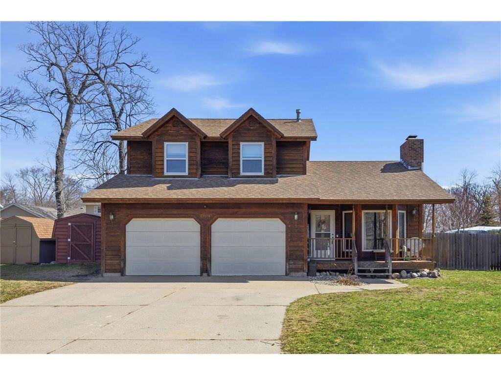 703 Shady Ridge RD NW, Hutchinson, MN 55350