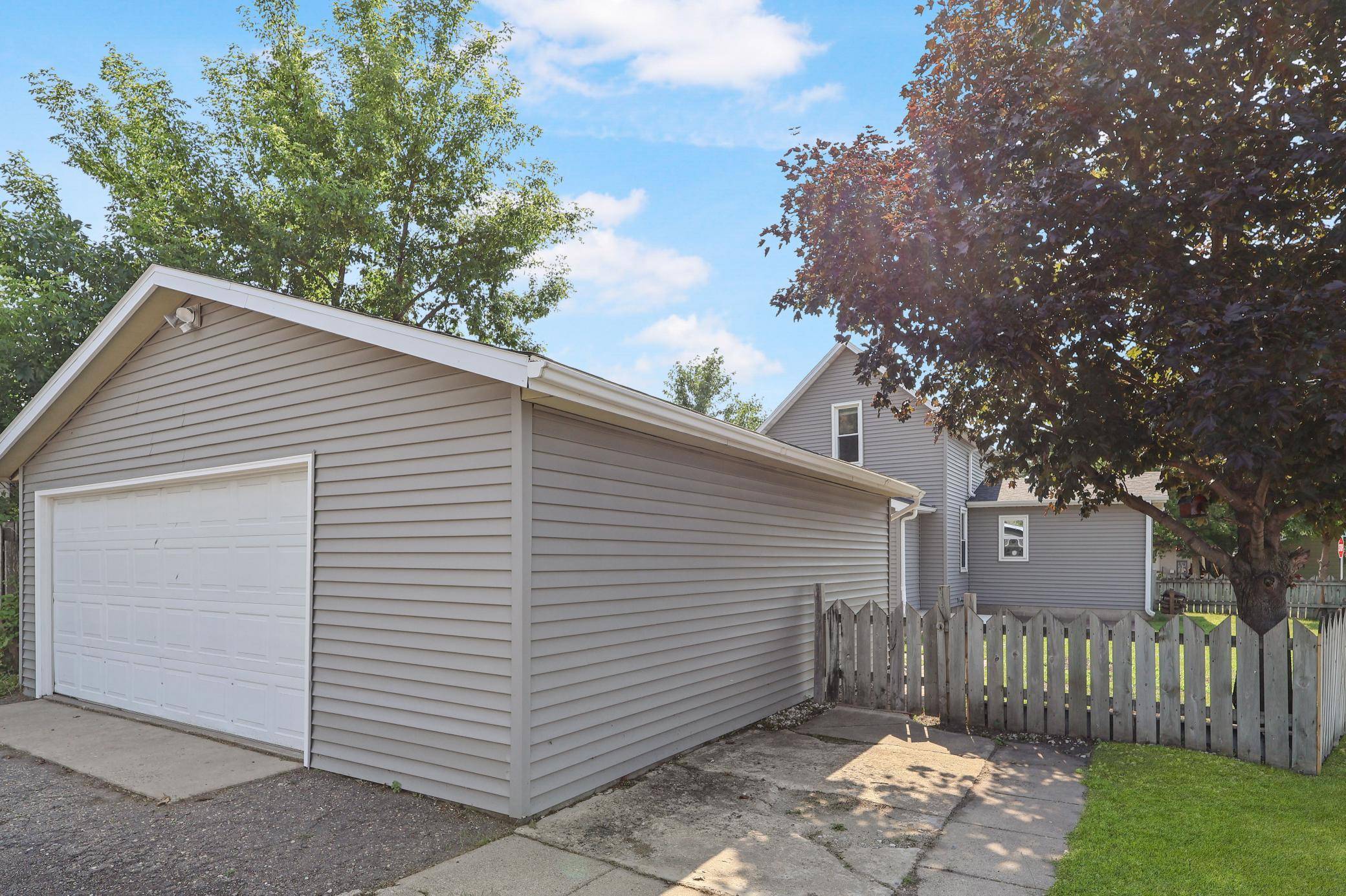 448 23rd AVE N, Saint Cloud, MN 56303