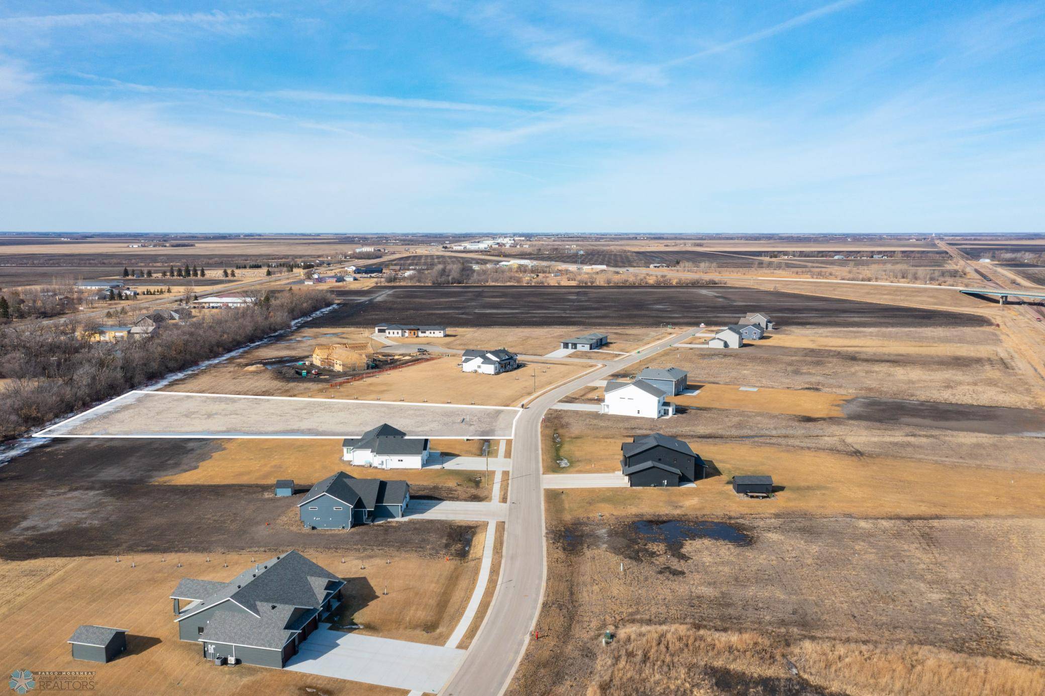 1481 Prairie LN, Wahpeton, ND 58075