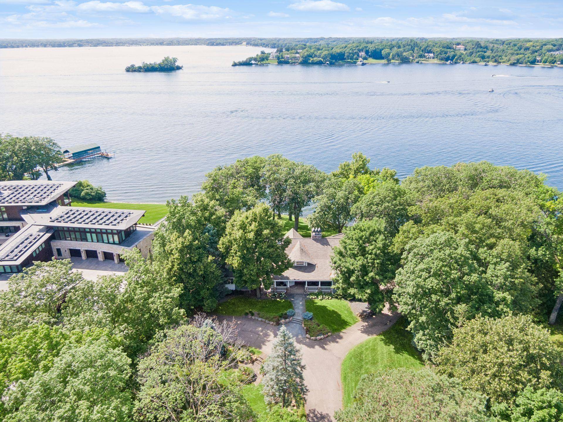 2740 Gale RD, Wayzata, MN 55391