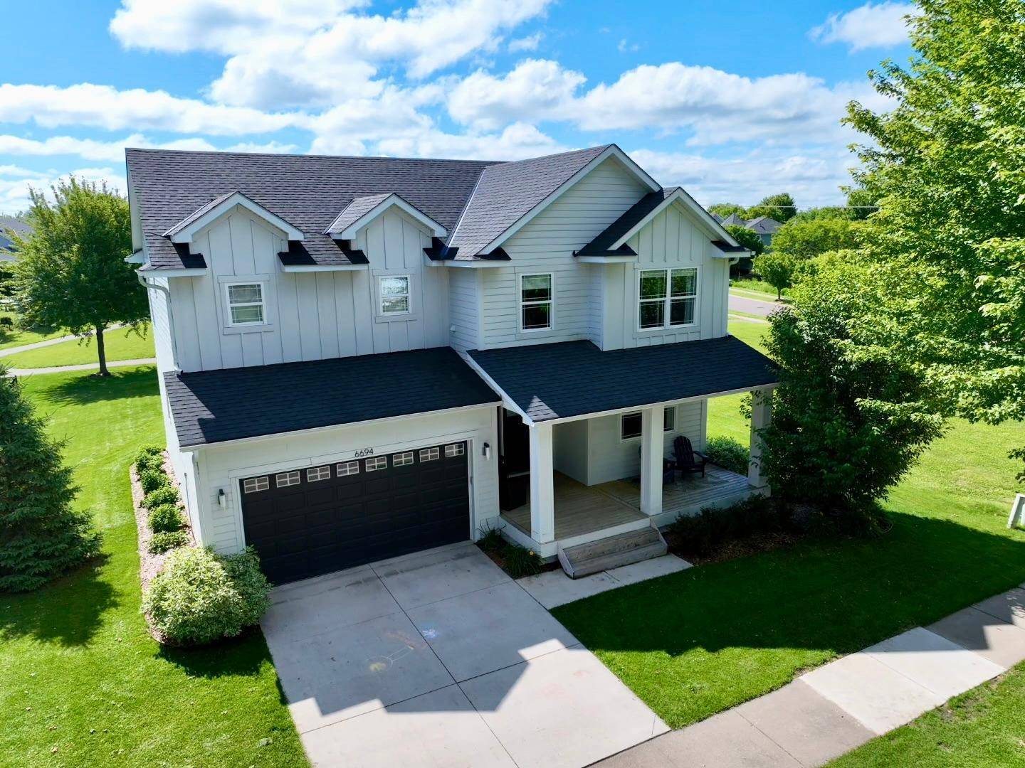 6694 Lakeview CIR NE, Albertville, MN 55301