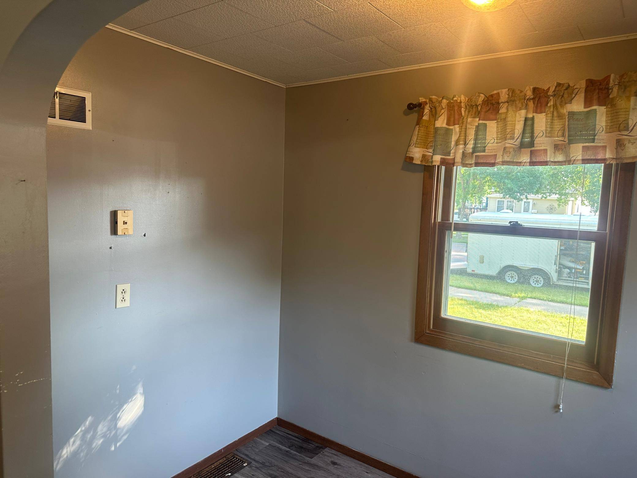 313 Poplar AVE N, Canby, MN 56220