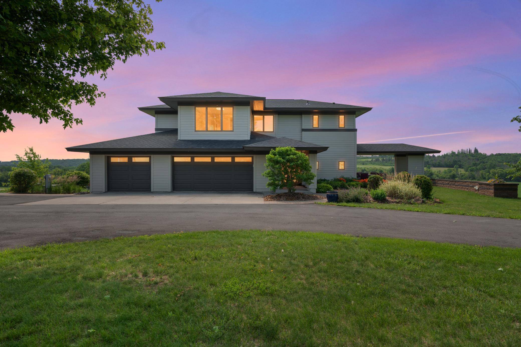 15157 County 11 BLVD, Pine Island, MN 55963